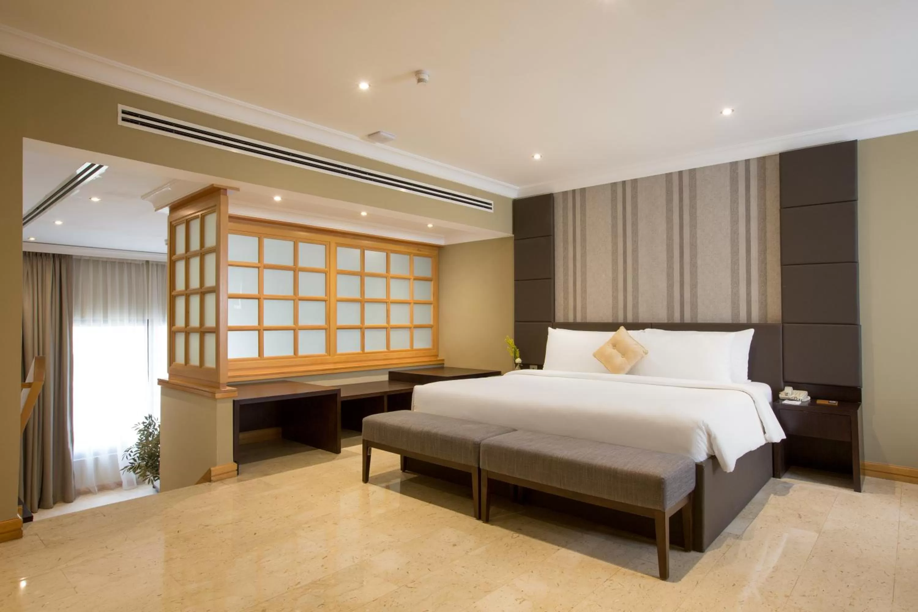 Presidential Suite in Dubai Marine Beach Resort & Spa