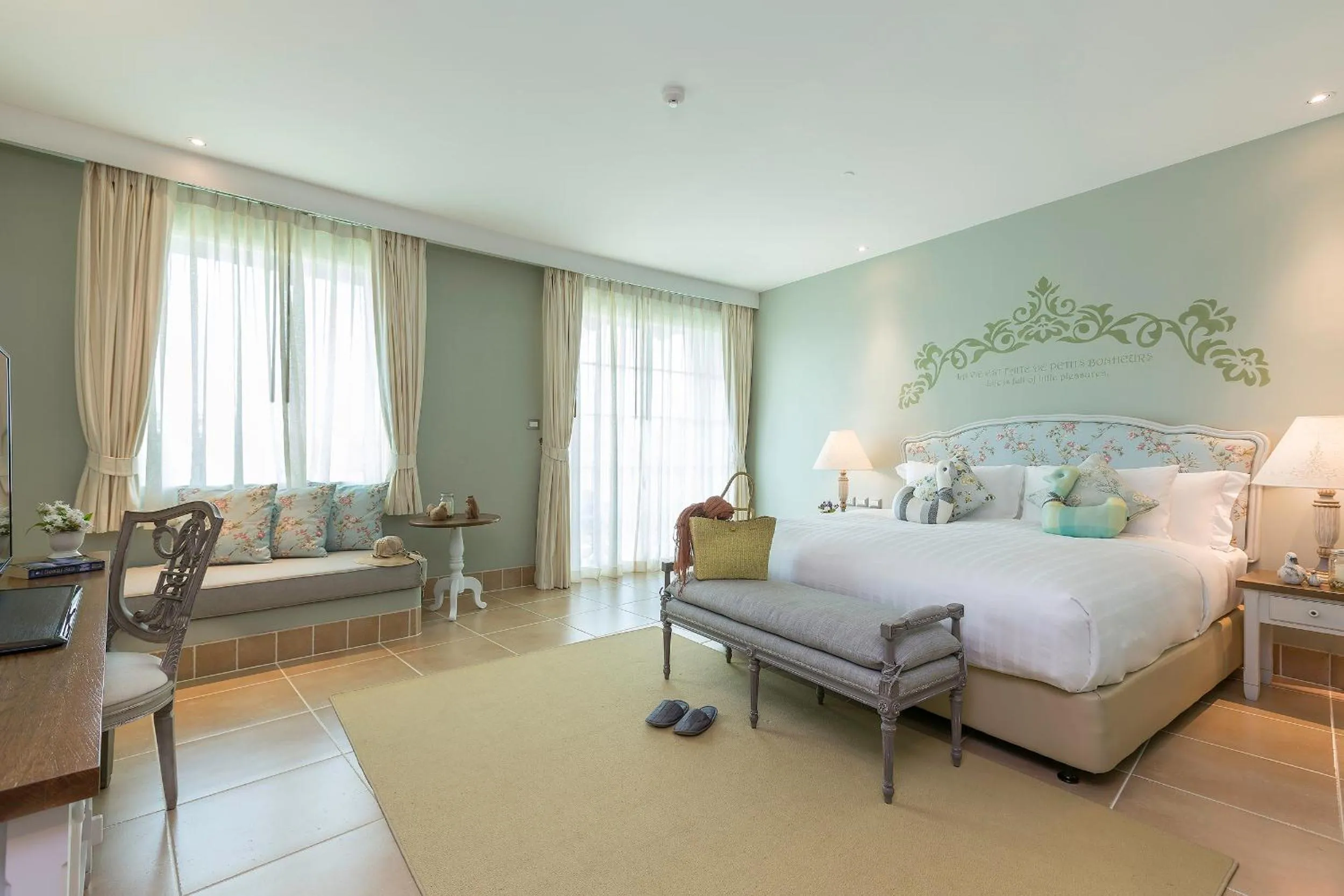 Superior Double or Twin Room ( 24 hours Use of Room ) in U Khao Yai