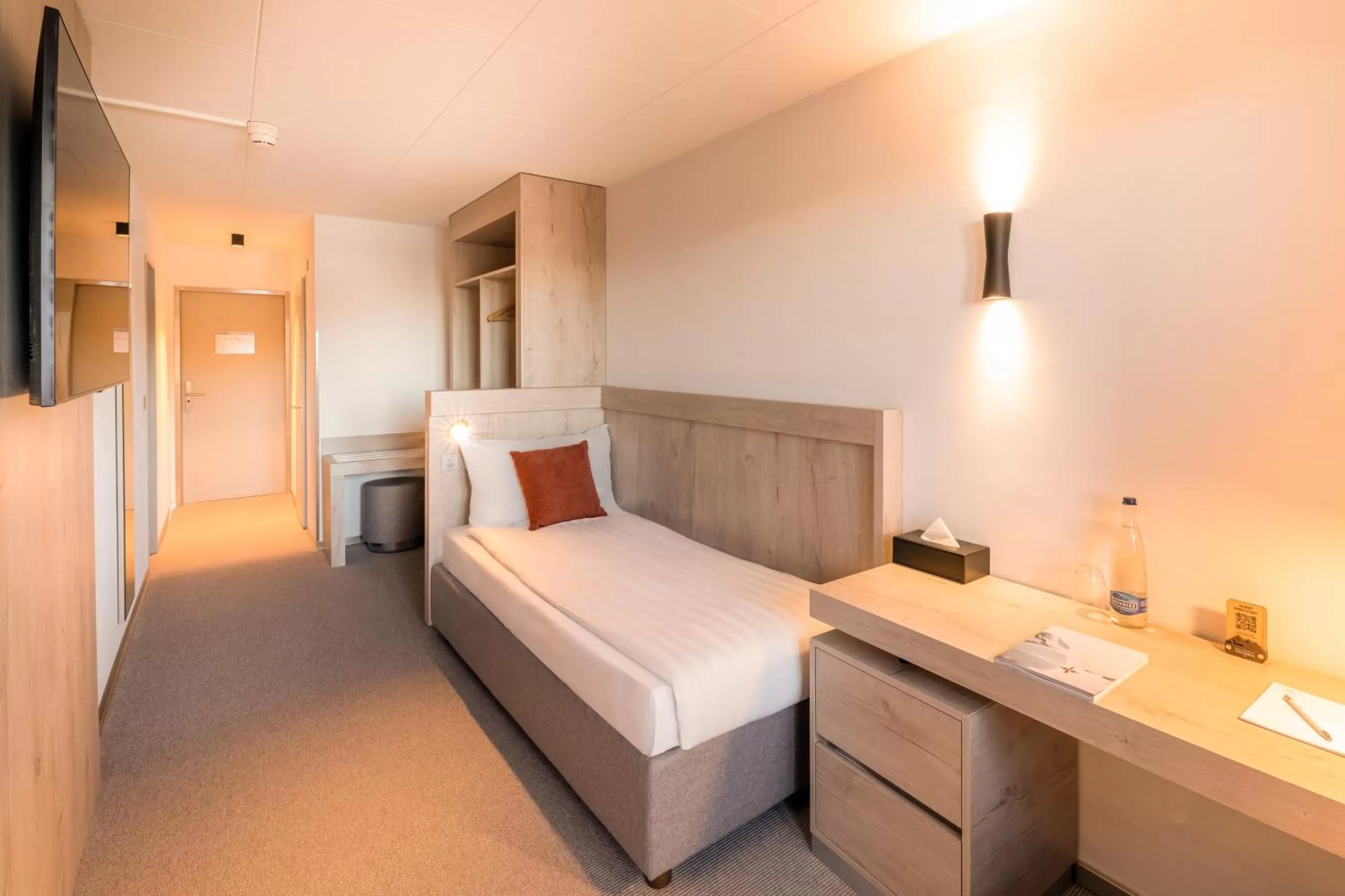 Superior Triple Room in Victoria Hotel & Residence