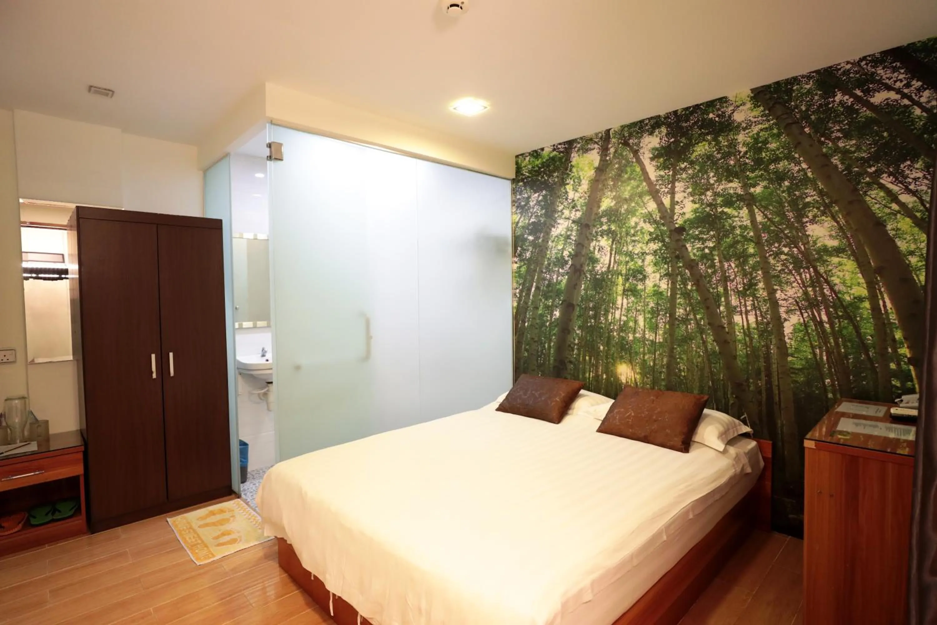 Standard Double Room in Rain Forest Hotel