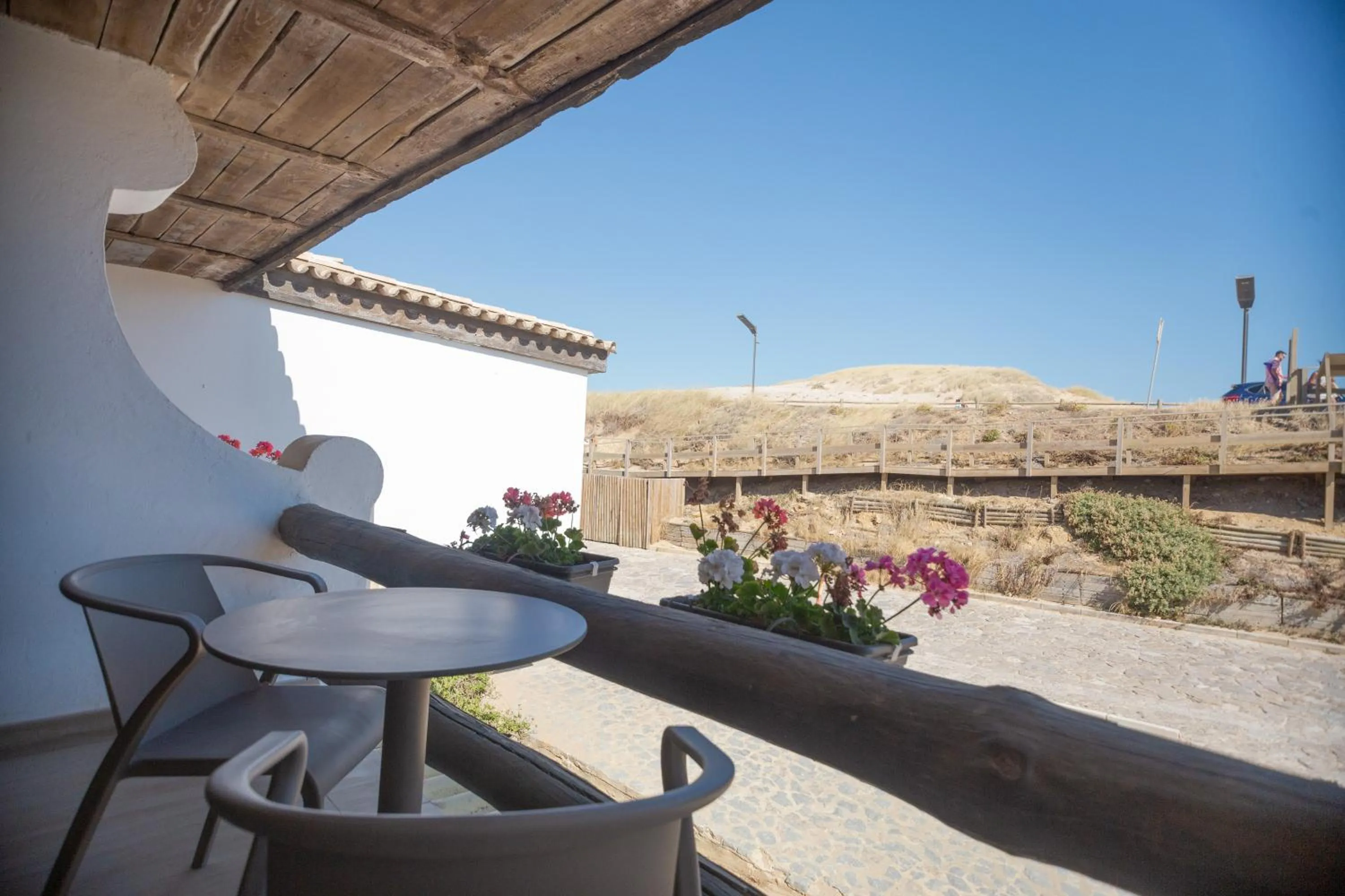 Guincho Room with Dune View in Estalagem Muchaxo Hotel