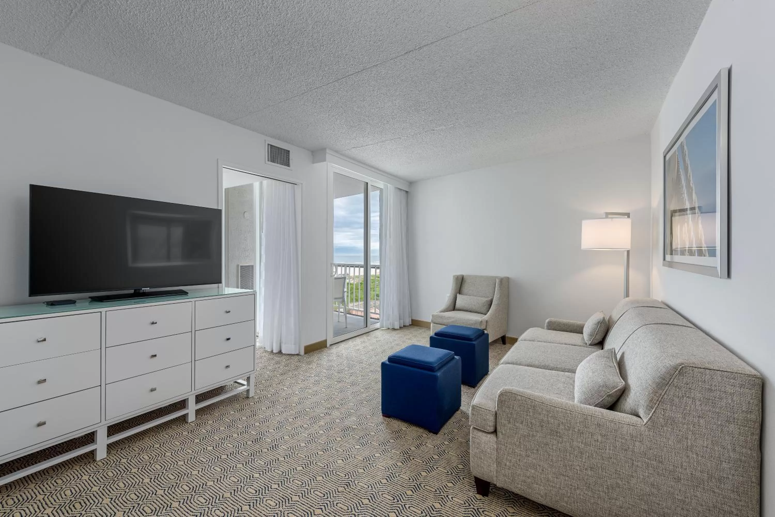 Premium King Suite in ICONA Diamond Beach