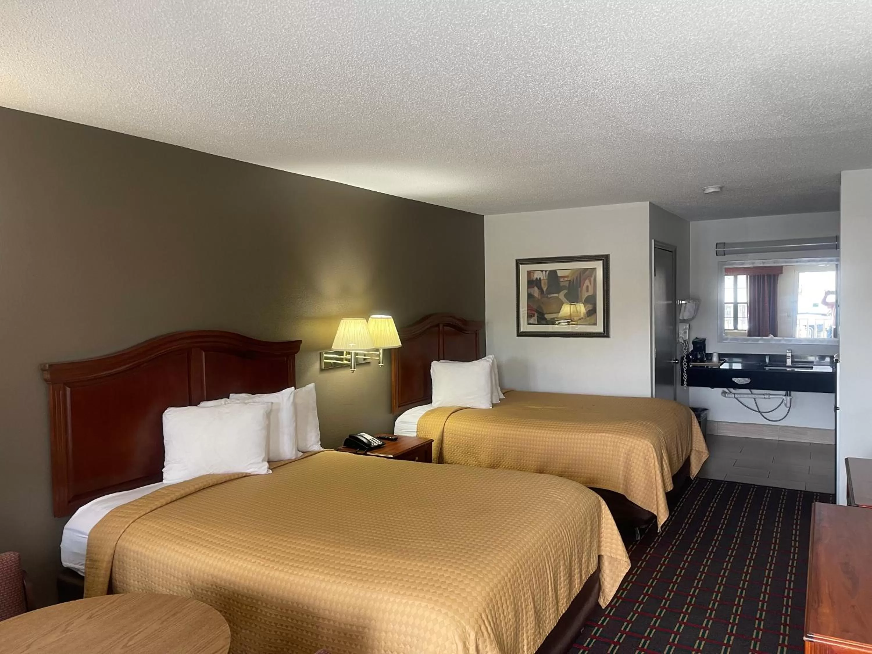 Double Room Two Double Bed - Smoking in Loyalty Inn Hawkinsville