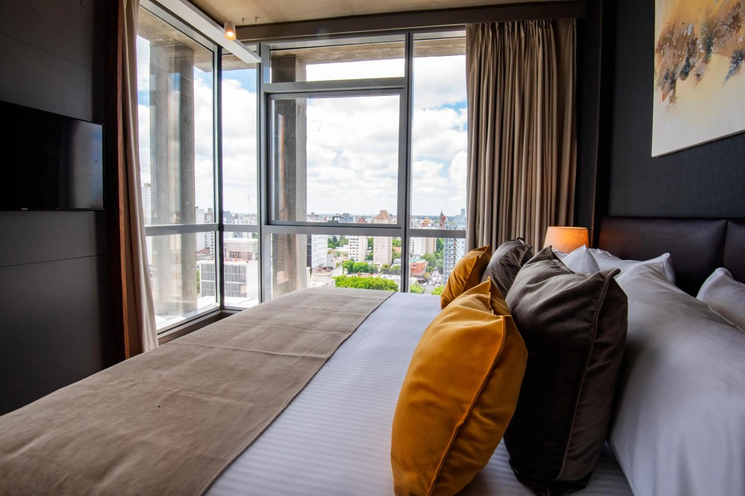 Deluxe Double Room in Grand Brizo La Plata