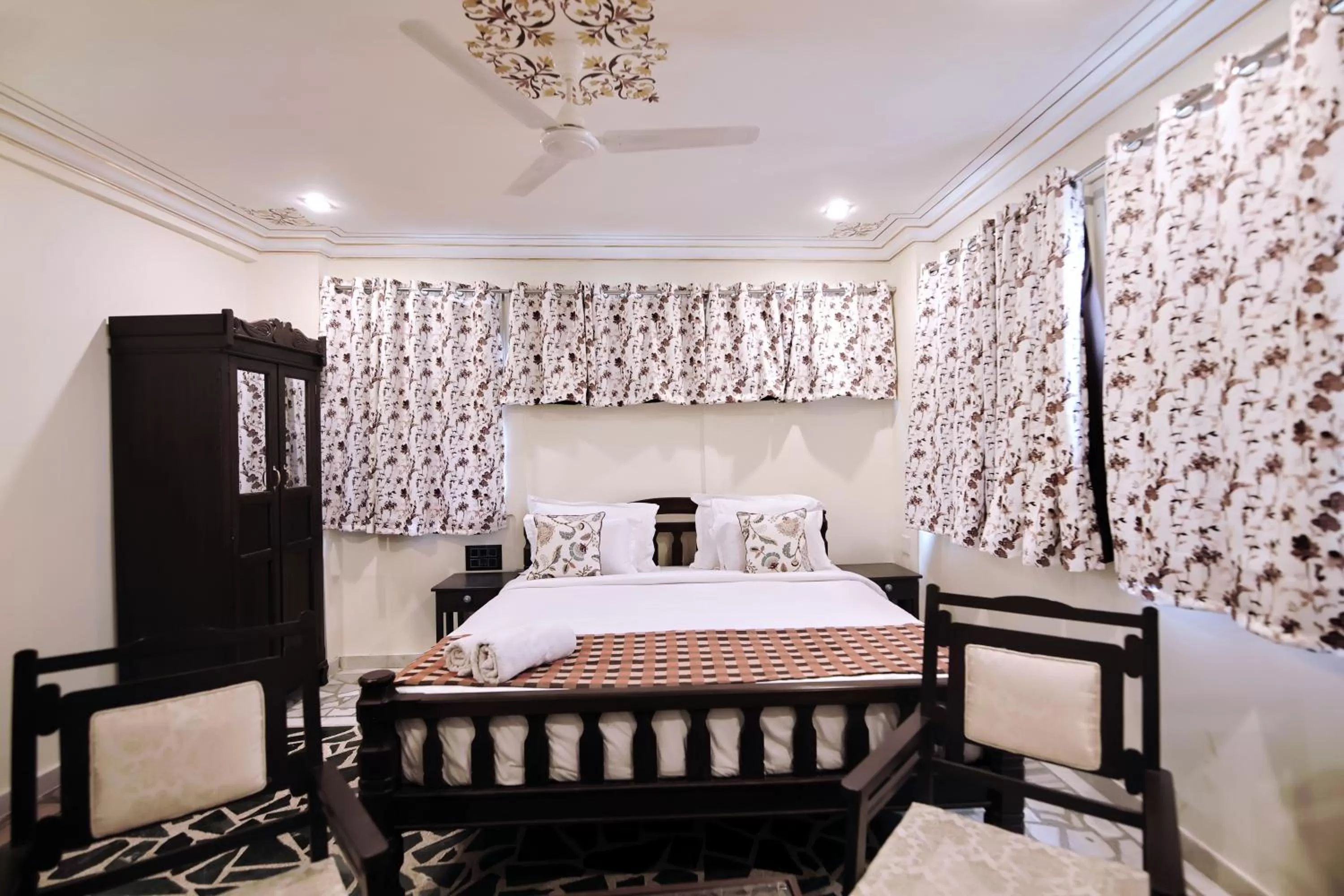 Superior Temple View Room in The Lake View Hotel- On Lake Pichola