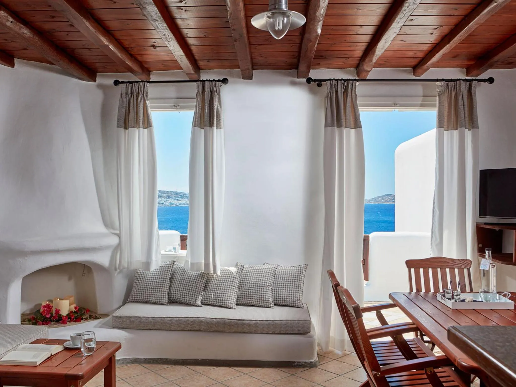 Two Bedroom Traditional House in Mykonos Princess Hotel
