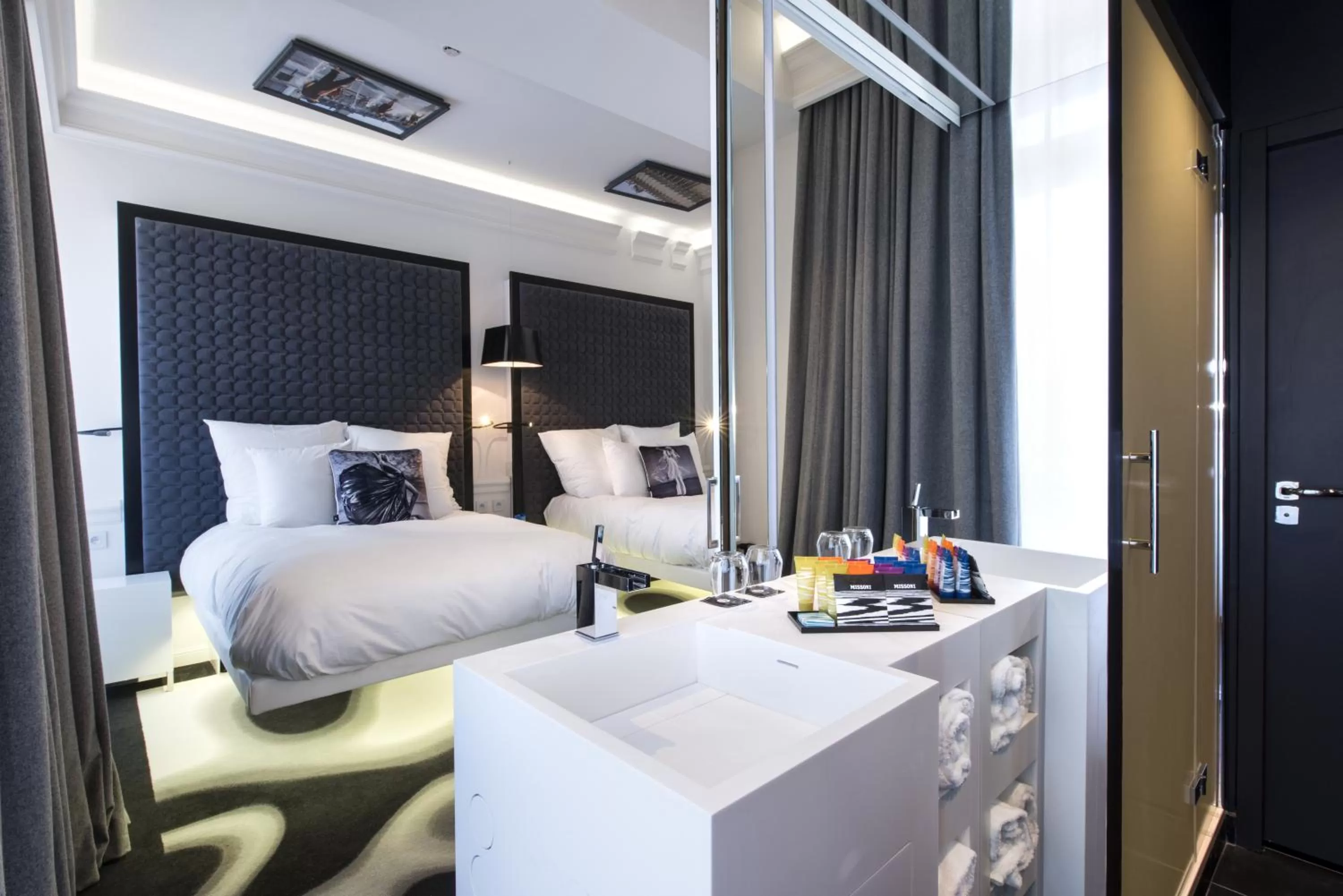 Sublim Twin with Spa Access in Vertigo Hotel, Dijon, a Member of Design Hotels