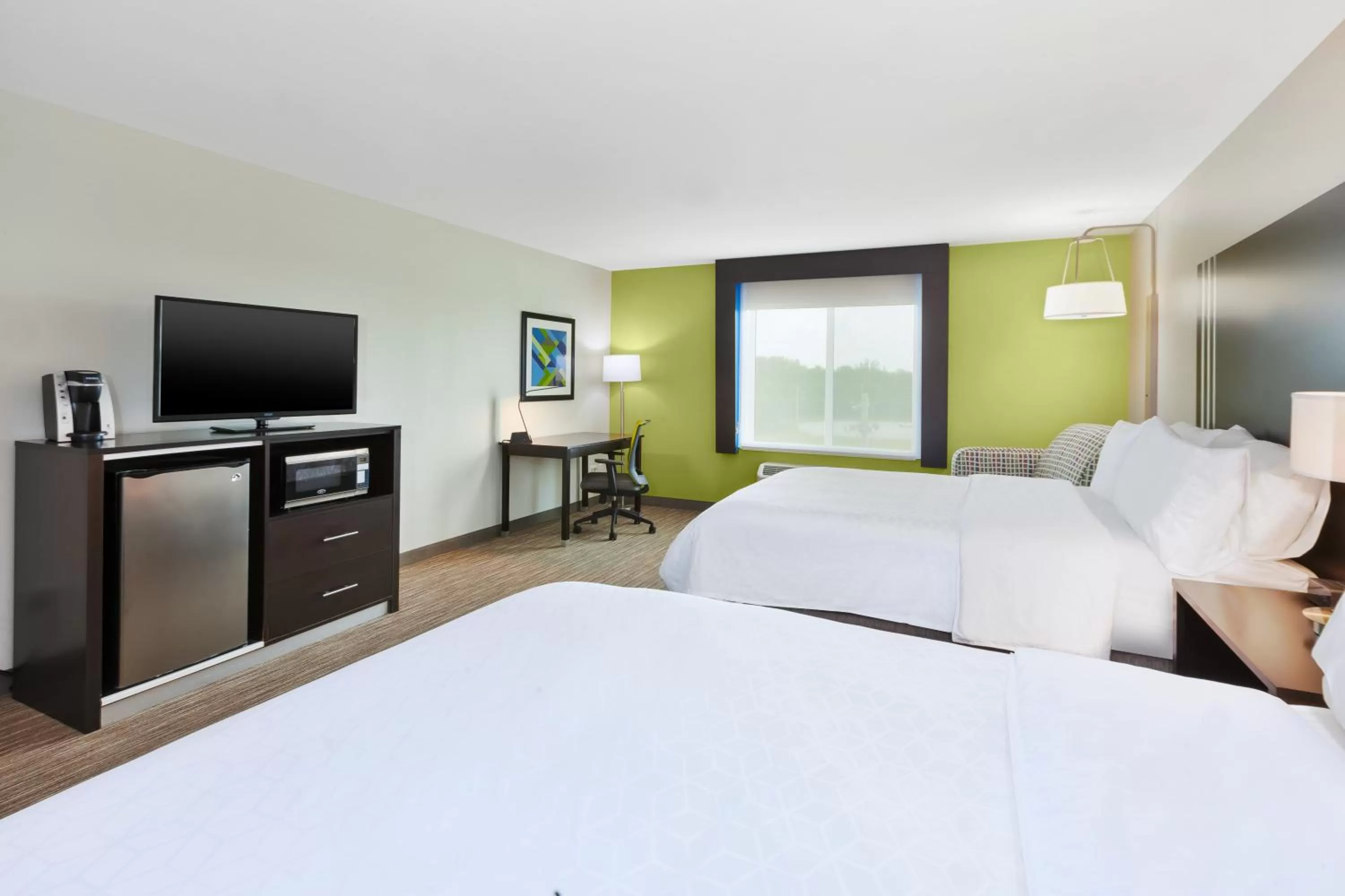 Standard Queen Room with Two Queen Beds in Holiday Inn Express & Suites - Effingham by IHG