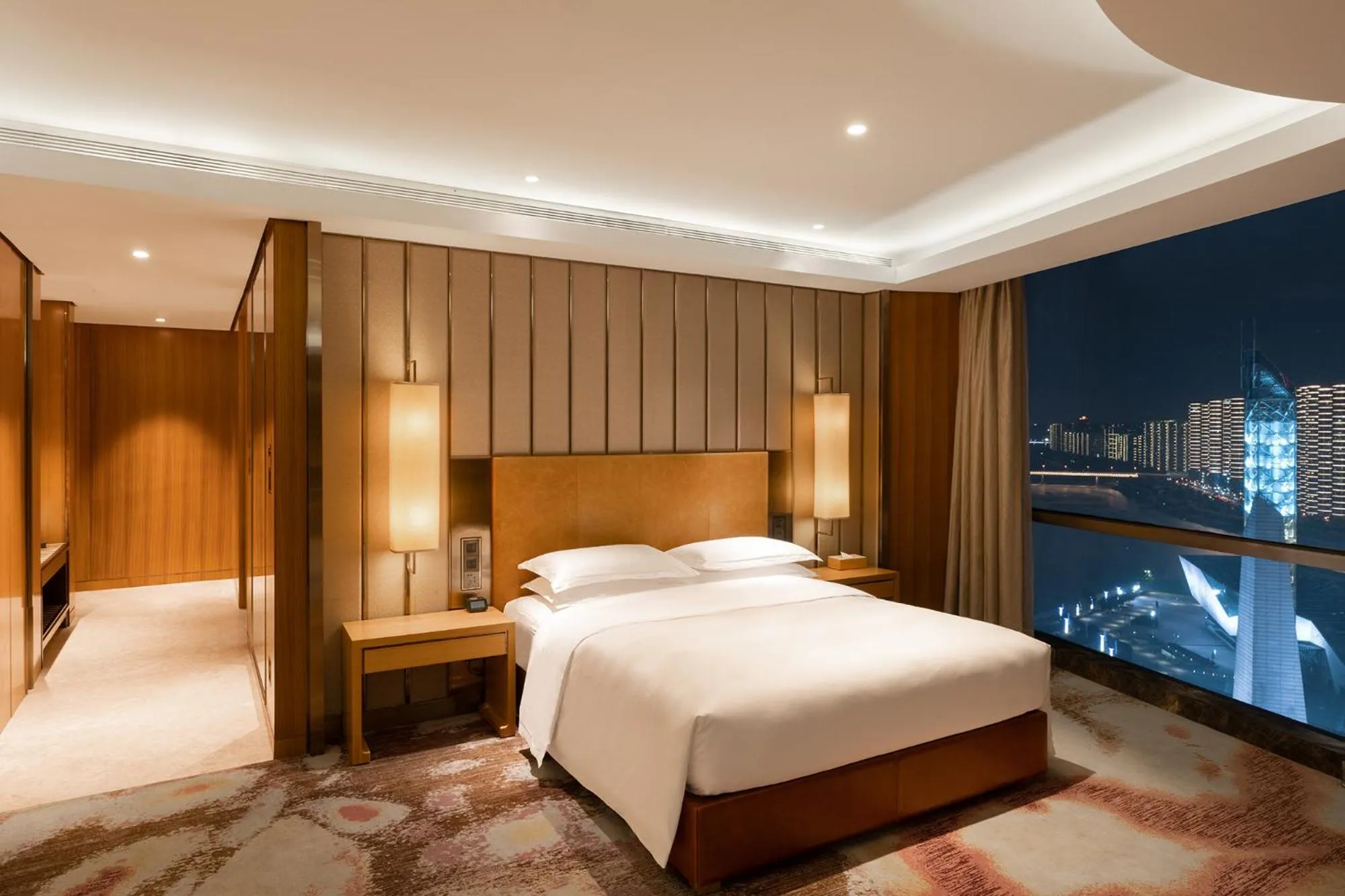 Premium King Room in InterContinental Changsha