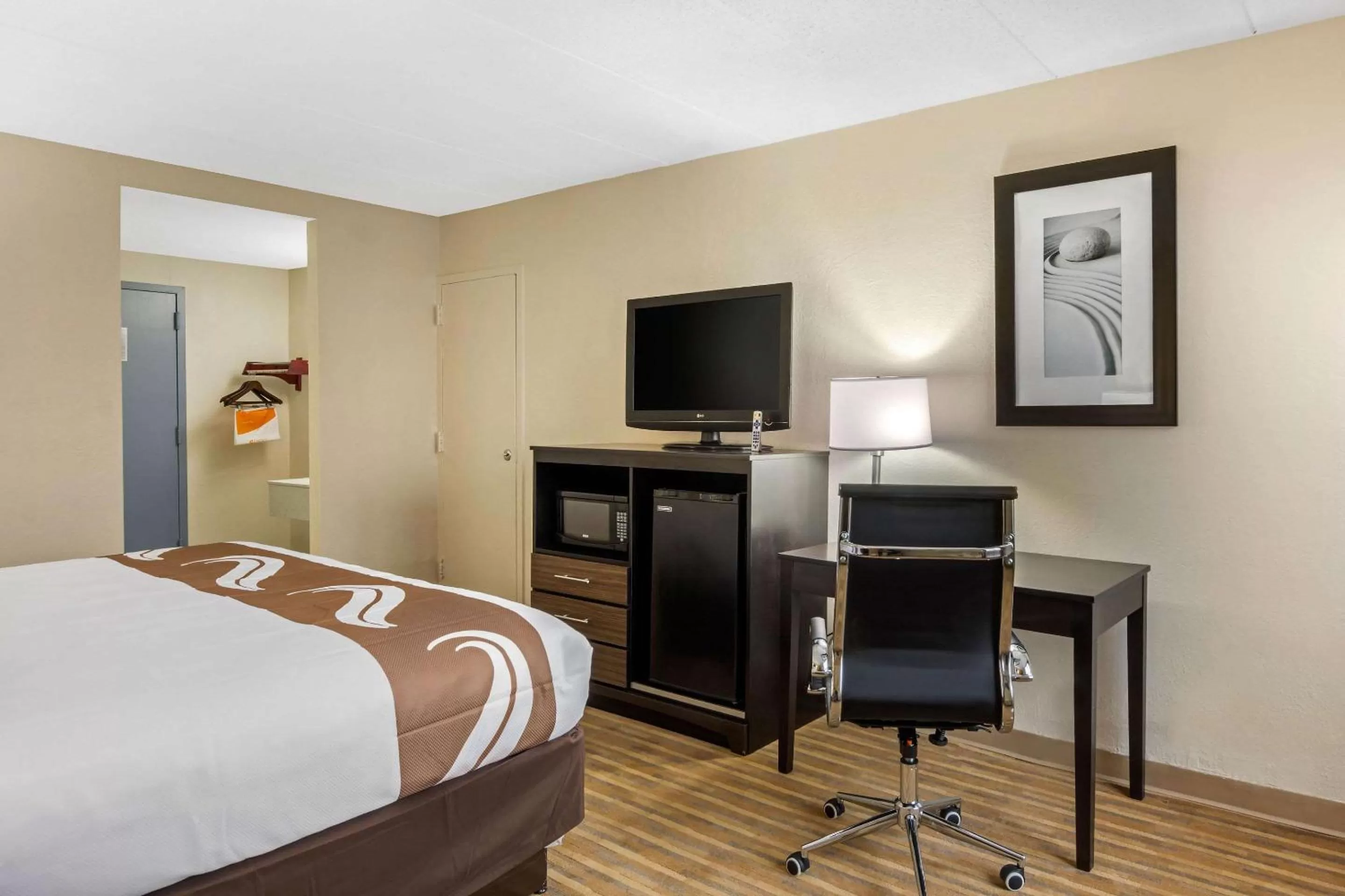 King Room - Accessible/Non-Smoking in Quality Inn & Suites