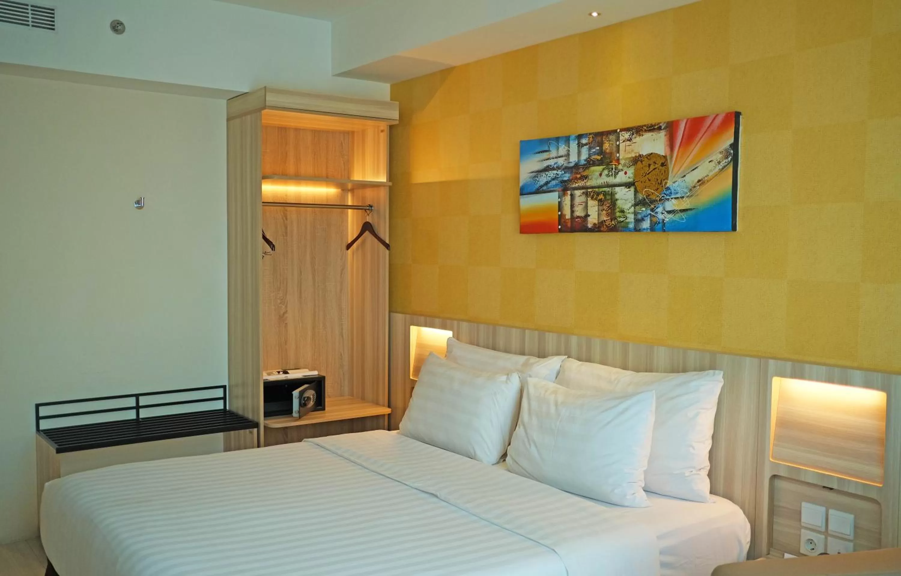 Superior Double Room in Swiss-Belhotel Makassar