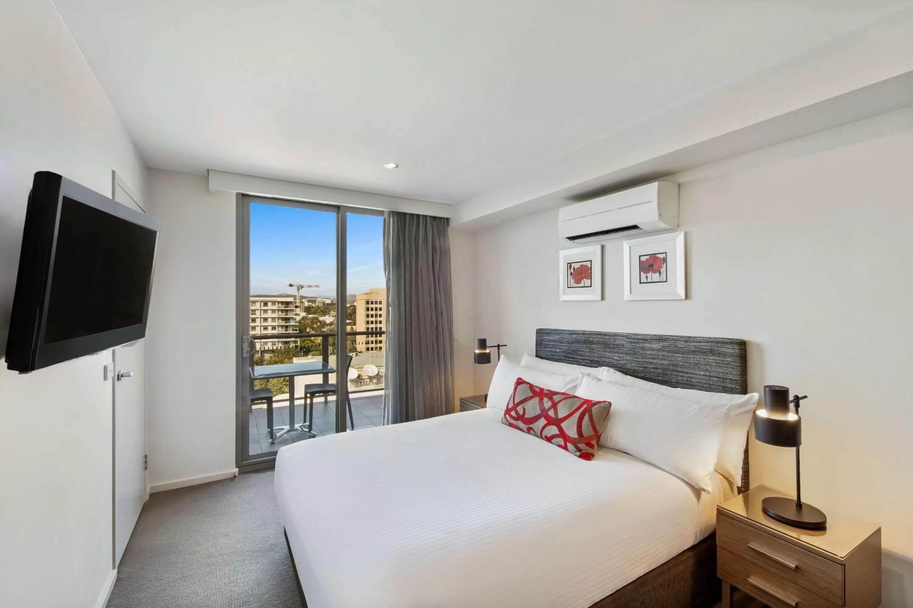One Bedroom Apartment - Queen in Adina Serviced Apartments Canberra Dickson