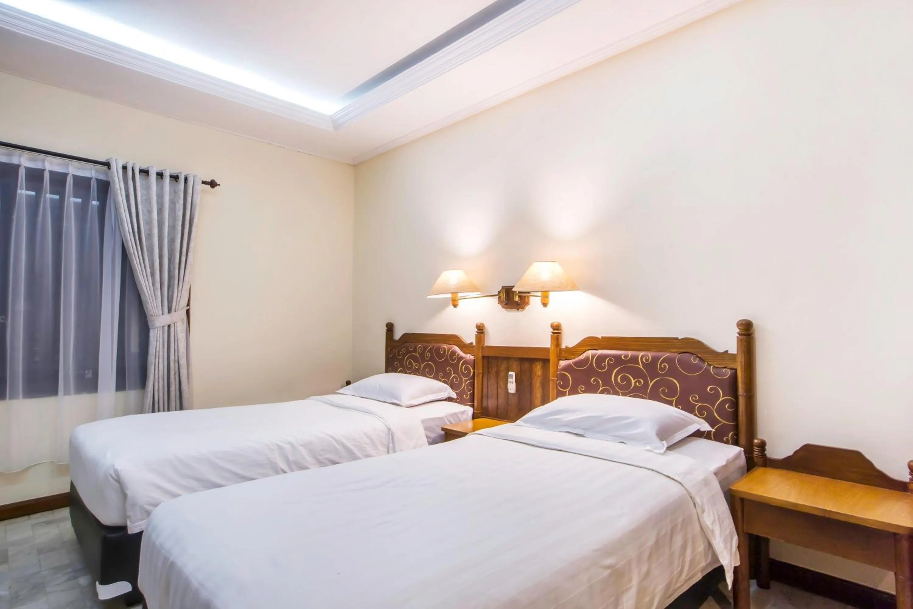 Twin Standard Deluxe Room in Bali Bungalo Hotel