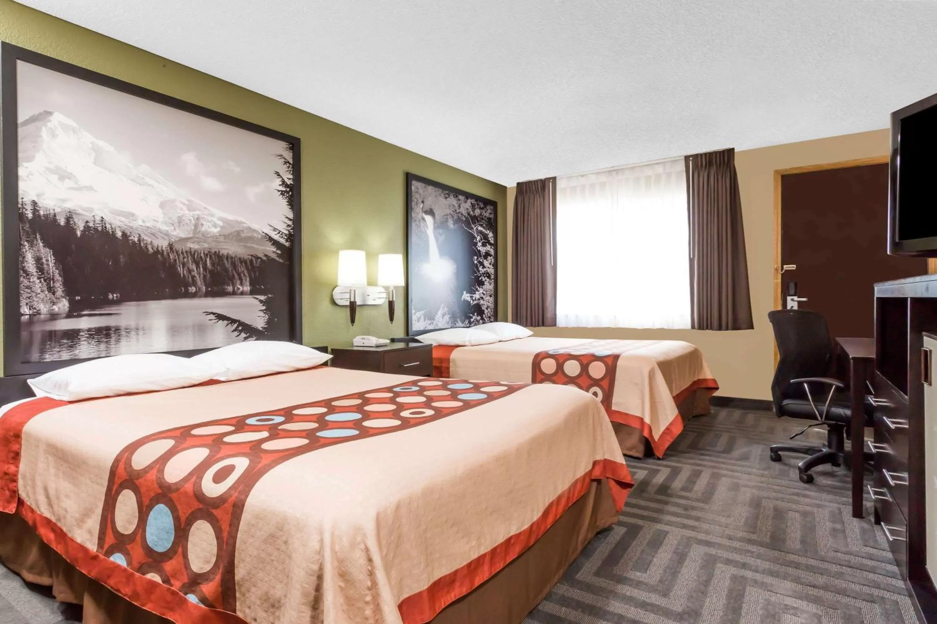 Queen Room with Two Queen Beds - Mobility Access/Non-Smoking in Super 8 by Wyndham LaGrande