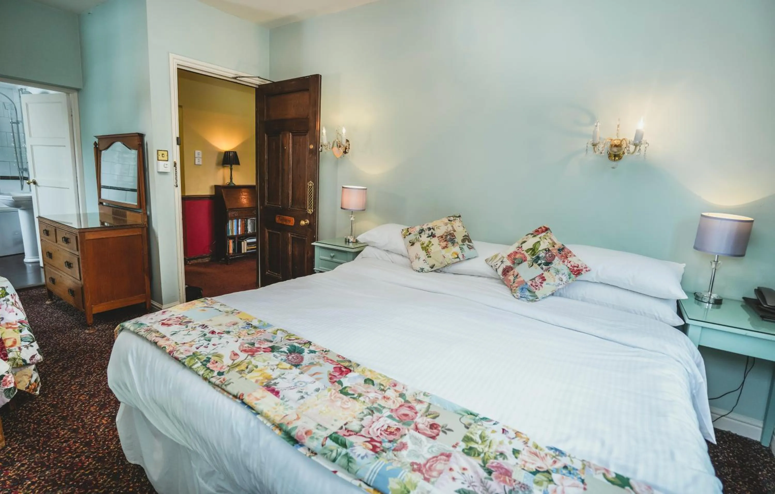 Standard Double or Twin Room - single occupancy in Hundred House Hotel