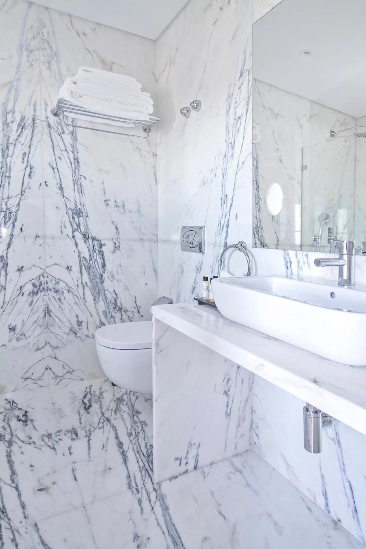 Twin Room in Villa Bela Vista