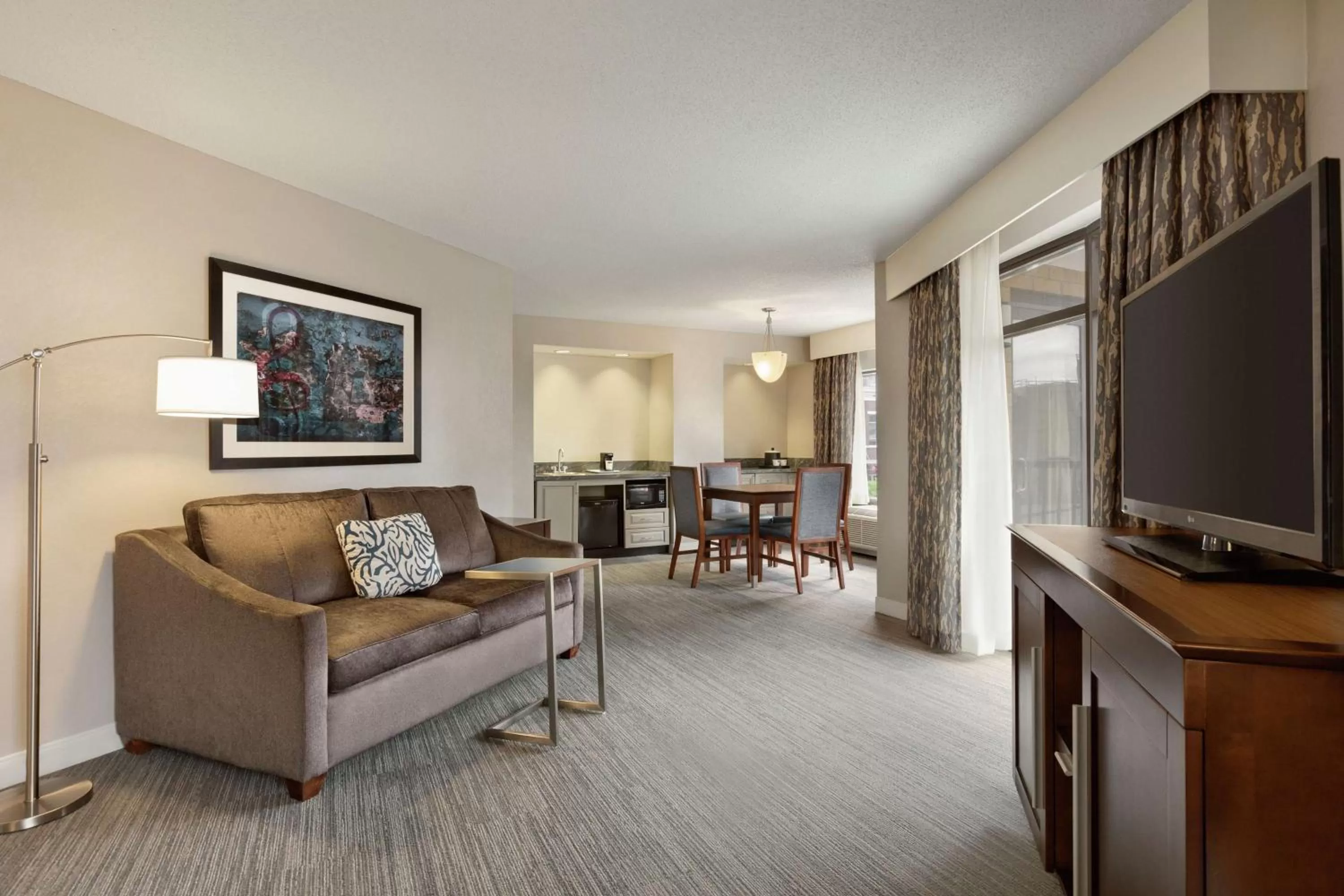 King Suite in Hampton Inn & Suites Nashville-Downtown