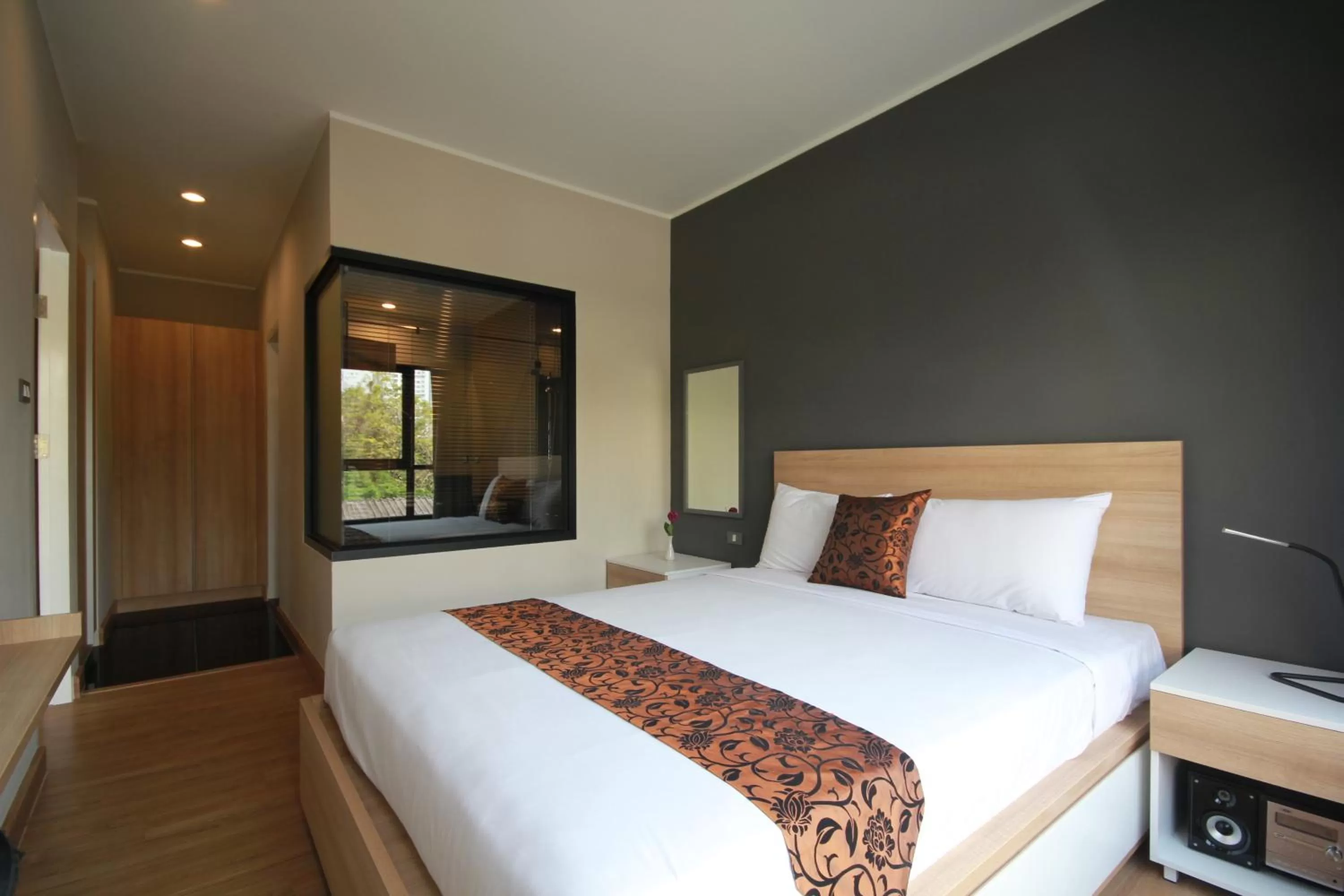 One-Bedroom Suite in Sereine Sukhumvit 39