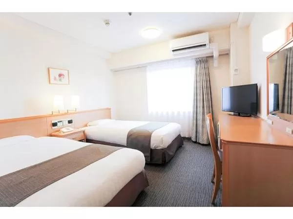 Twin Room - single occupancy - Smoking in Smile Hotel Wakayama