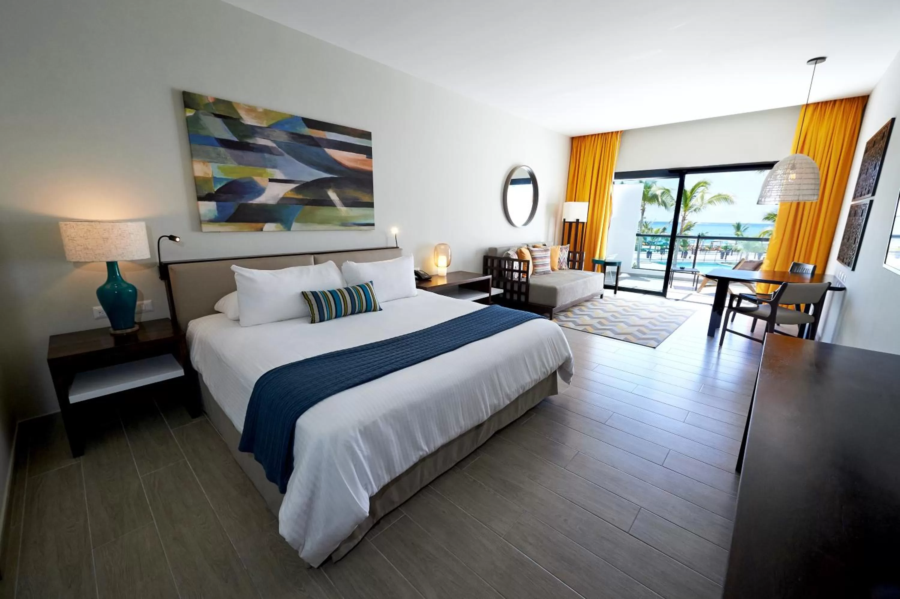 Junior Suite Poolside Ocean View Cap Cana Benefits in TRS Cap Cana Waterfront & Marina Hotel - Adults Only - All Inclusive
