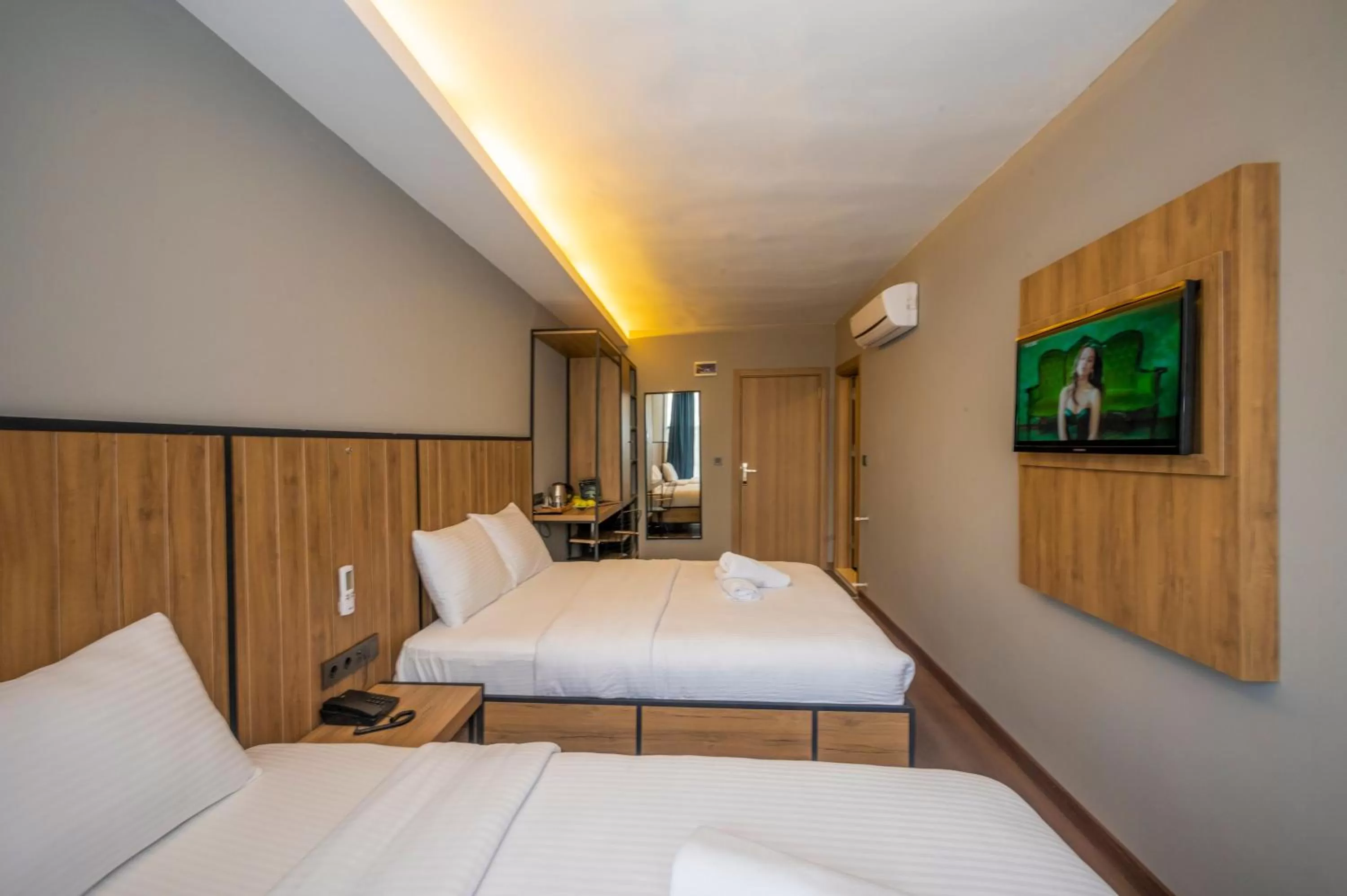 Photo of the whole room in Çorlu Dem Hotel