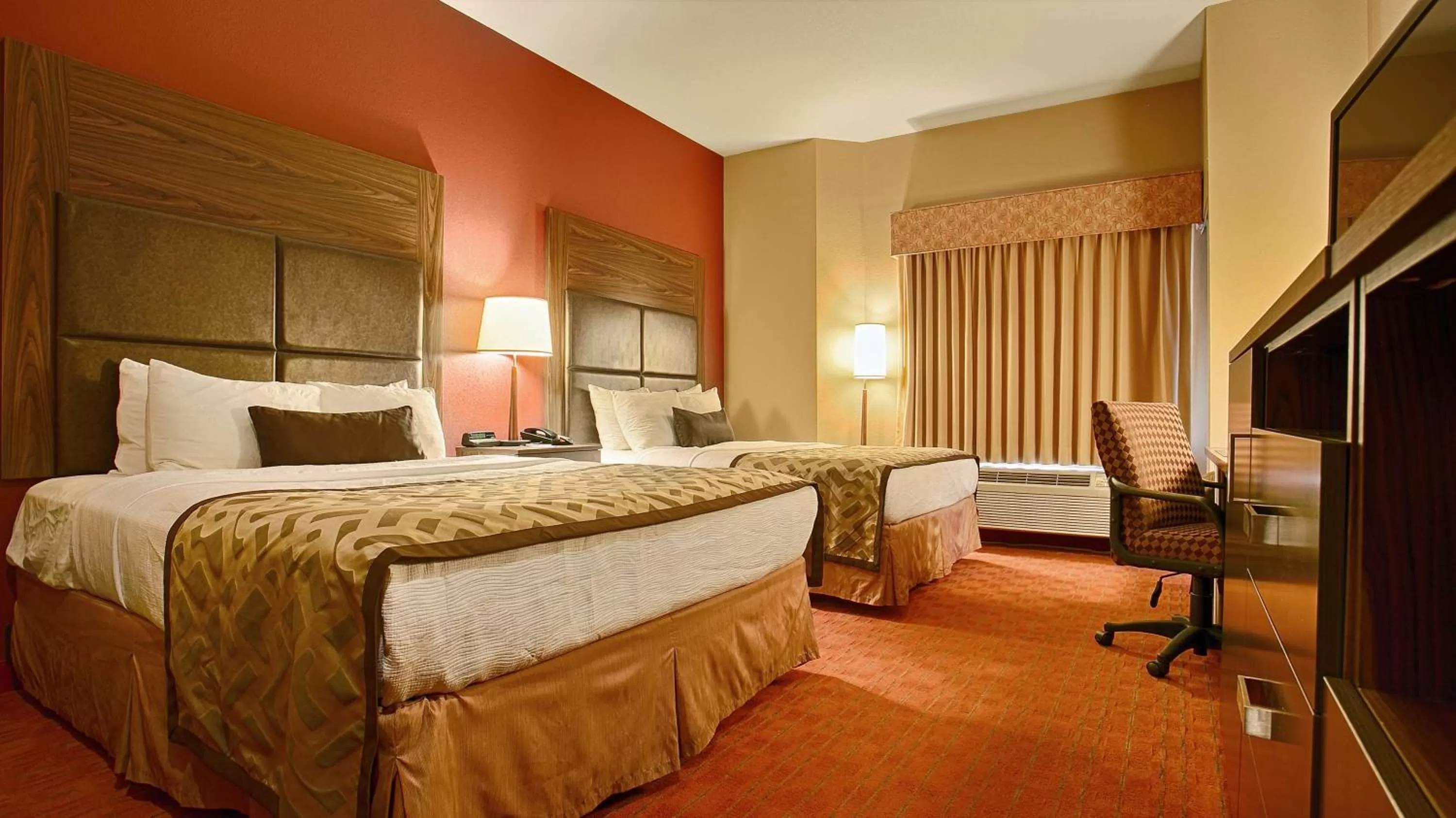 Queen Room with Two Queen Beds - Non-Smoking in Best Western Plus Tulsa Woodland Hills Hotel and Suites