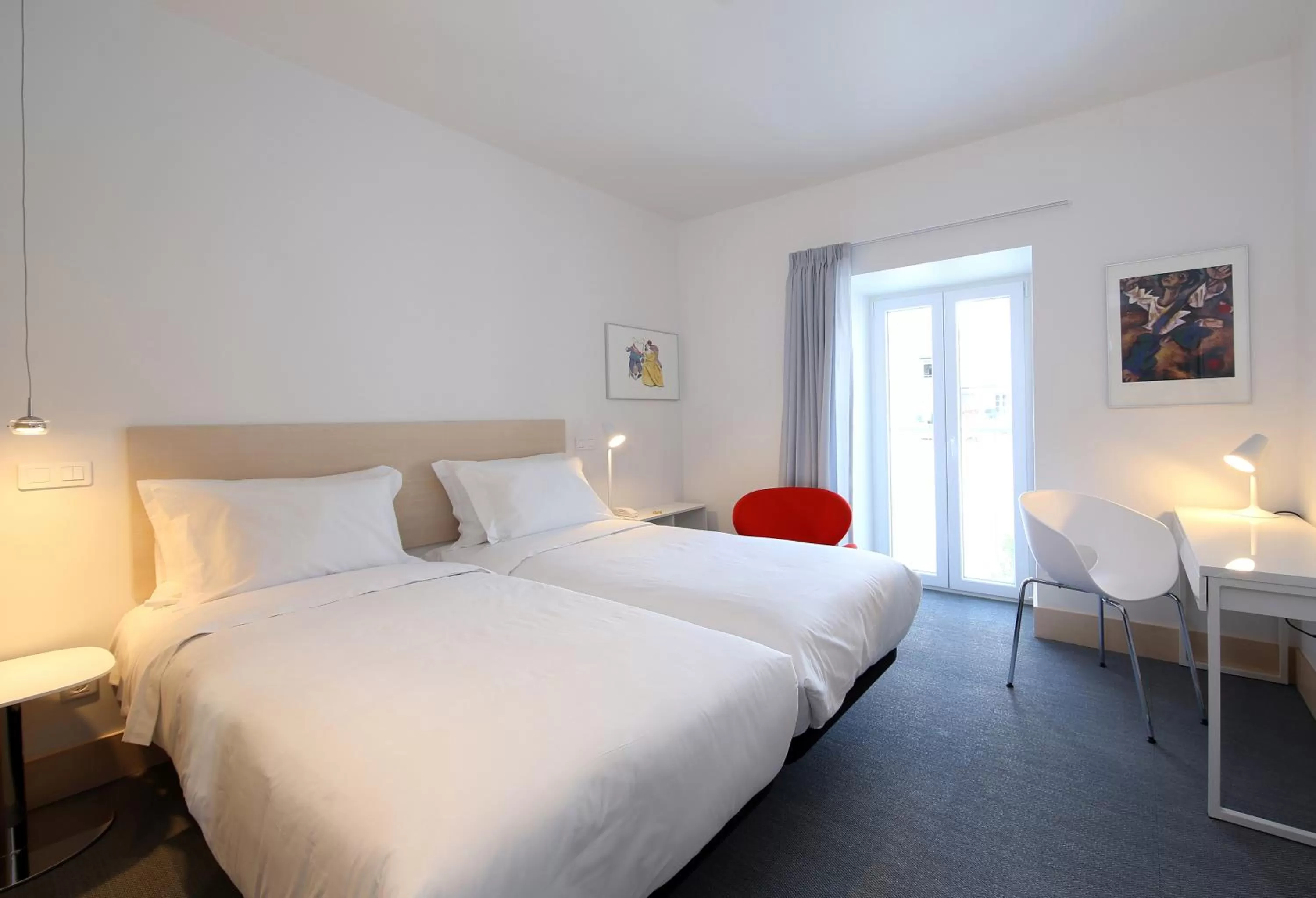 Double or Twin Room - Disability Access in Hotel Convento do Salvador