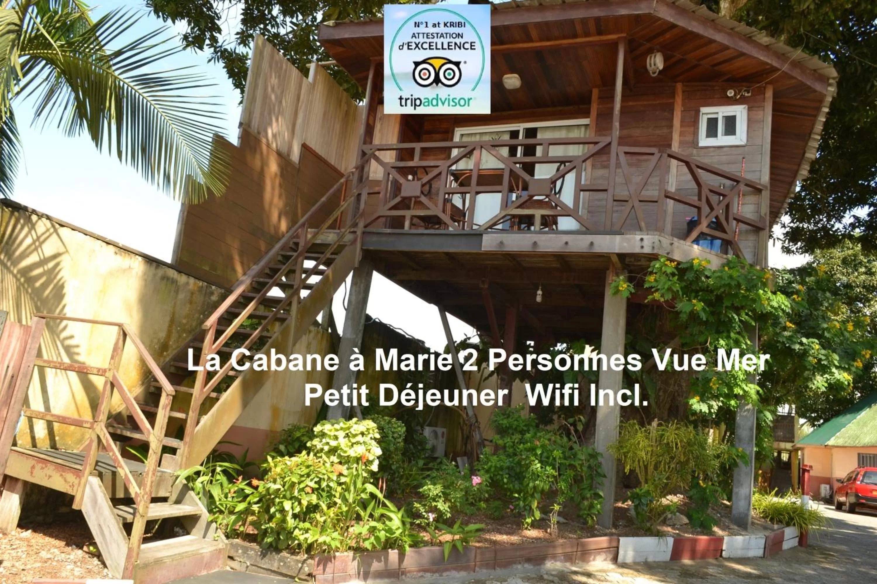 One-Bedroom Chalet in Hôtel Restaurant Gites Kribi