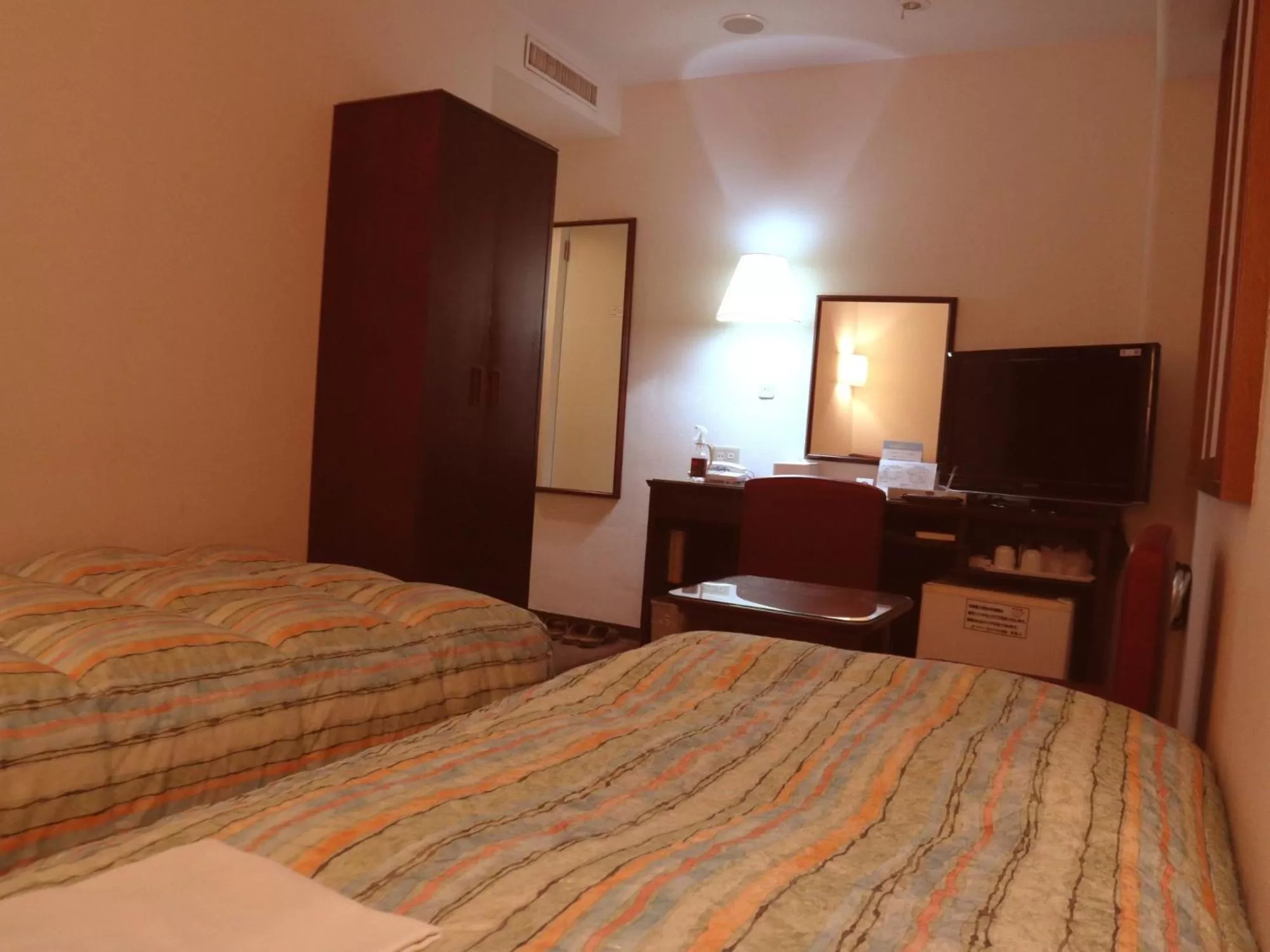 Twin Room - single occupancy - Smoking in Kuretake-Inn Central Hamamatsu