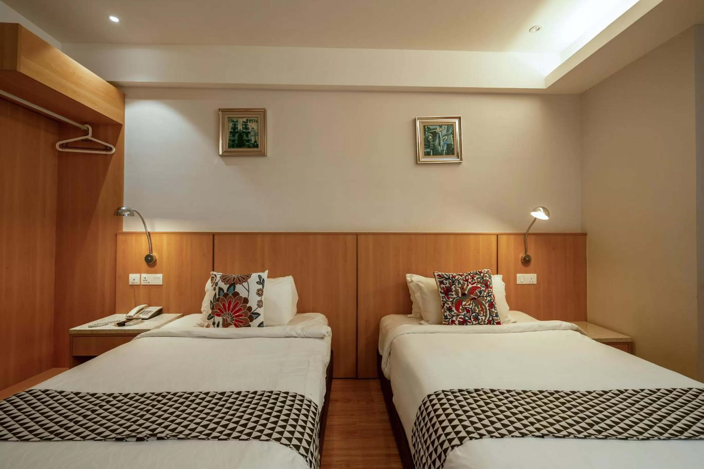 Superior Twin Room with City View in Summer Tree Hotel Penang