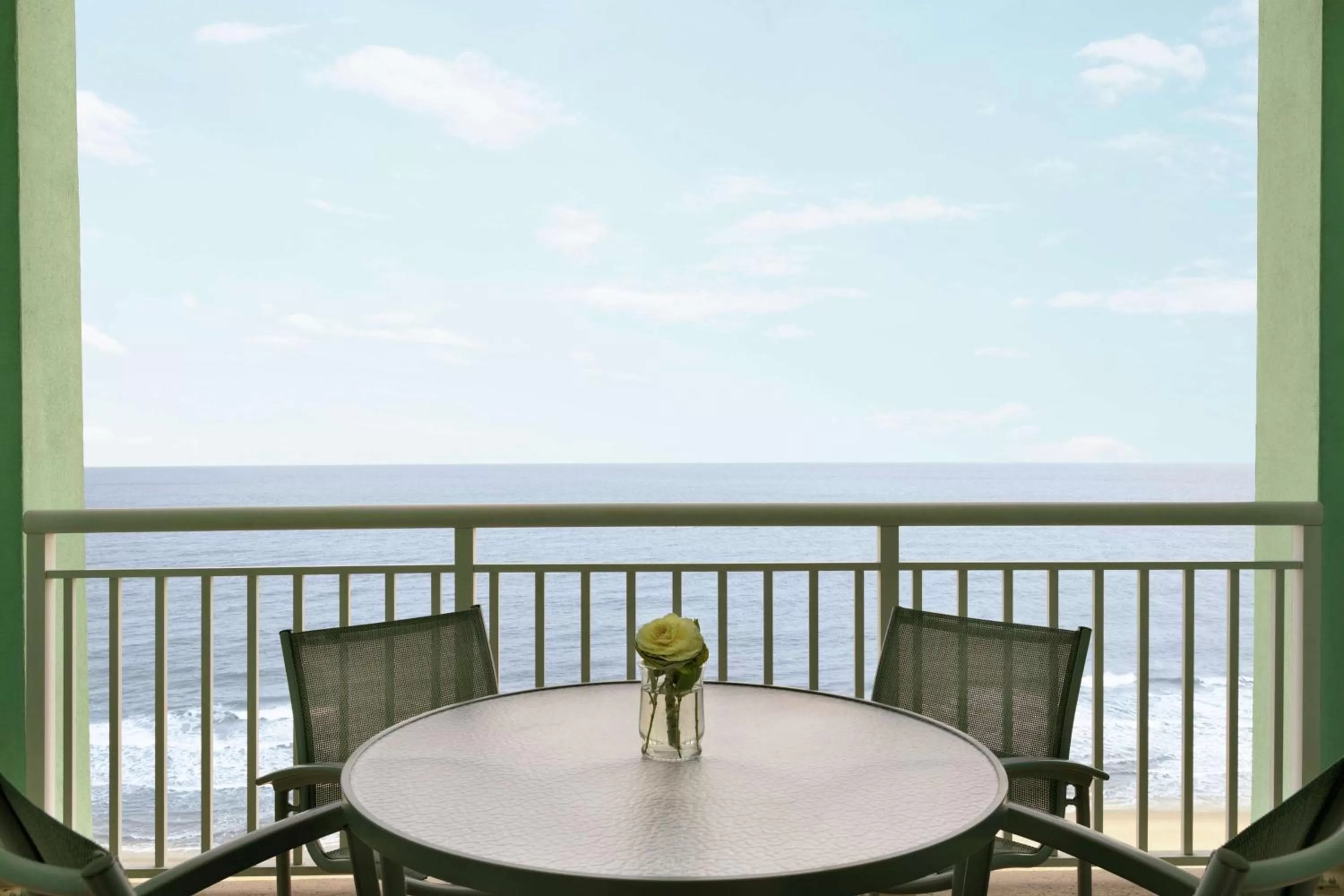 Queen Suite with Two Queen Beds - Oceanfront in Hilton Suites Ocean City Oceanfront