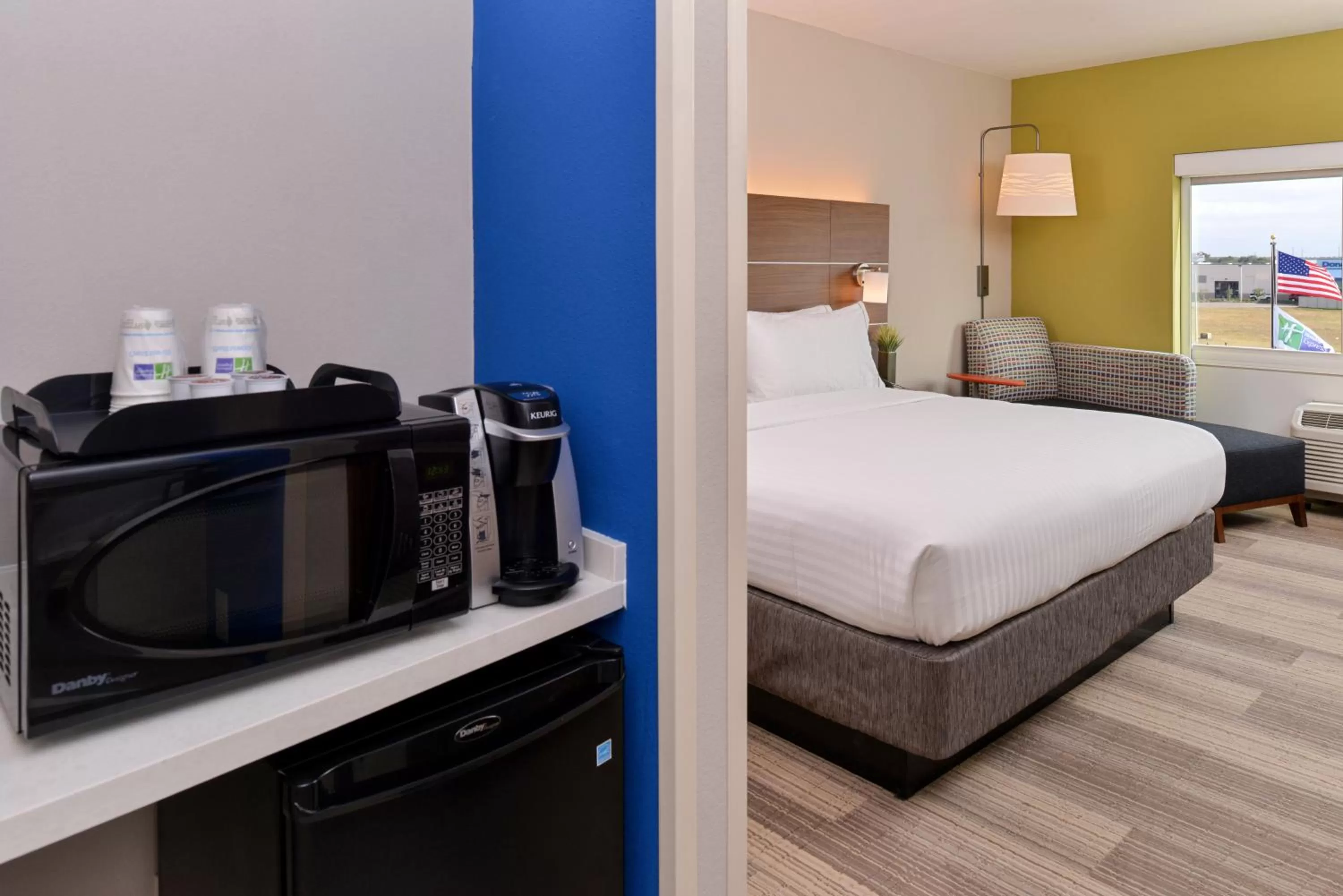 Suite - Hearing Accessible - Non-Smoking in Holiday Inn Express & Suites Trinity by IHG