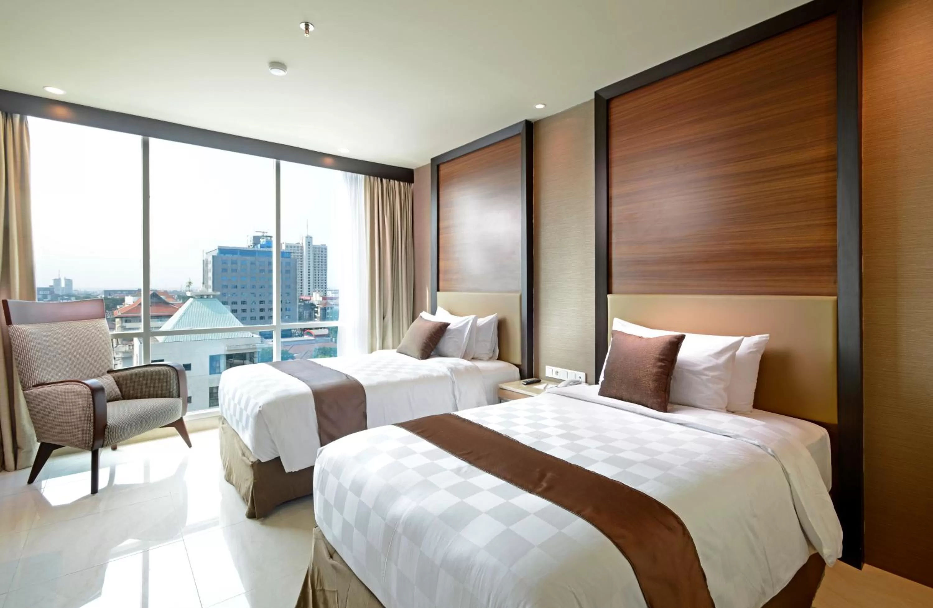 Super Deluxe Twin Room in Aria Centra Surabaya