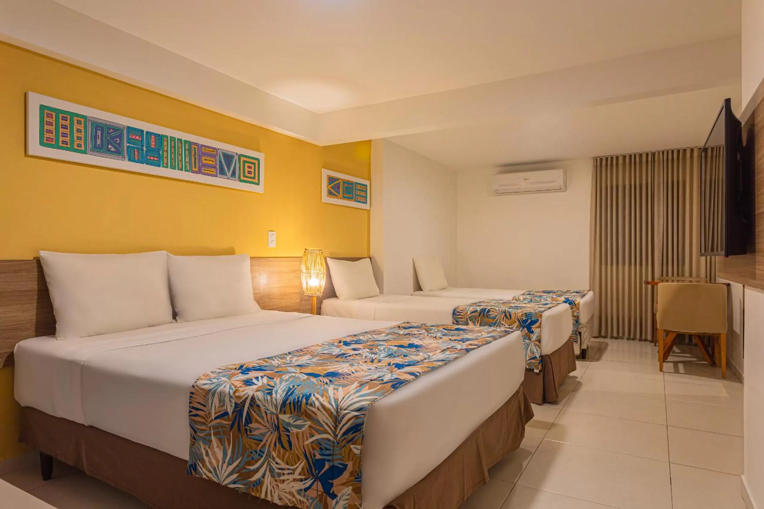 Family Room (Big Family) in Slim Pajuçara by Tropicalis