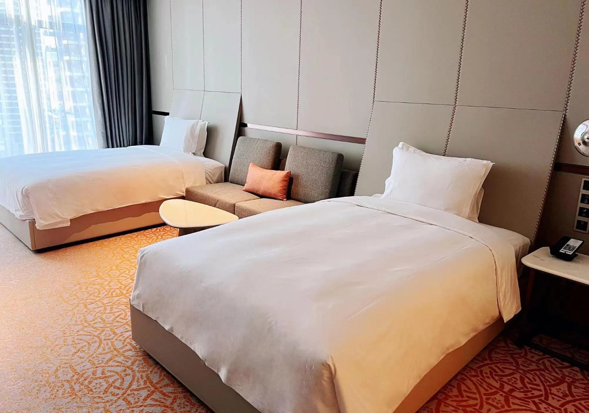Standard Room in Crowne Plaza Qingdao Jinshui by IHG