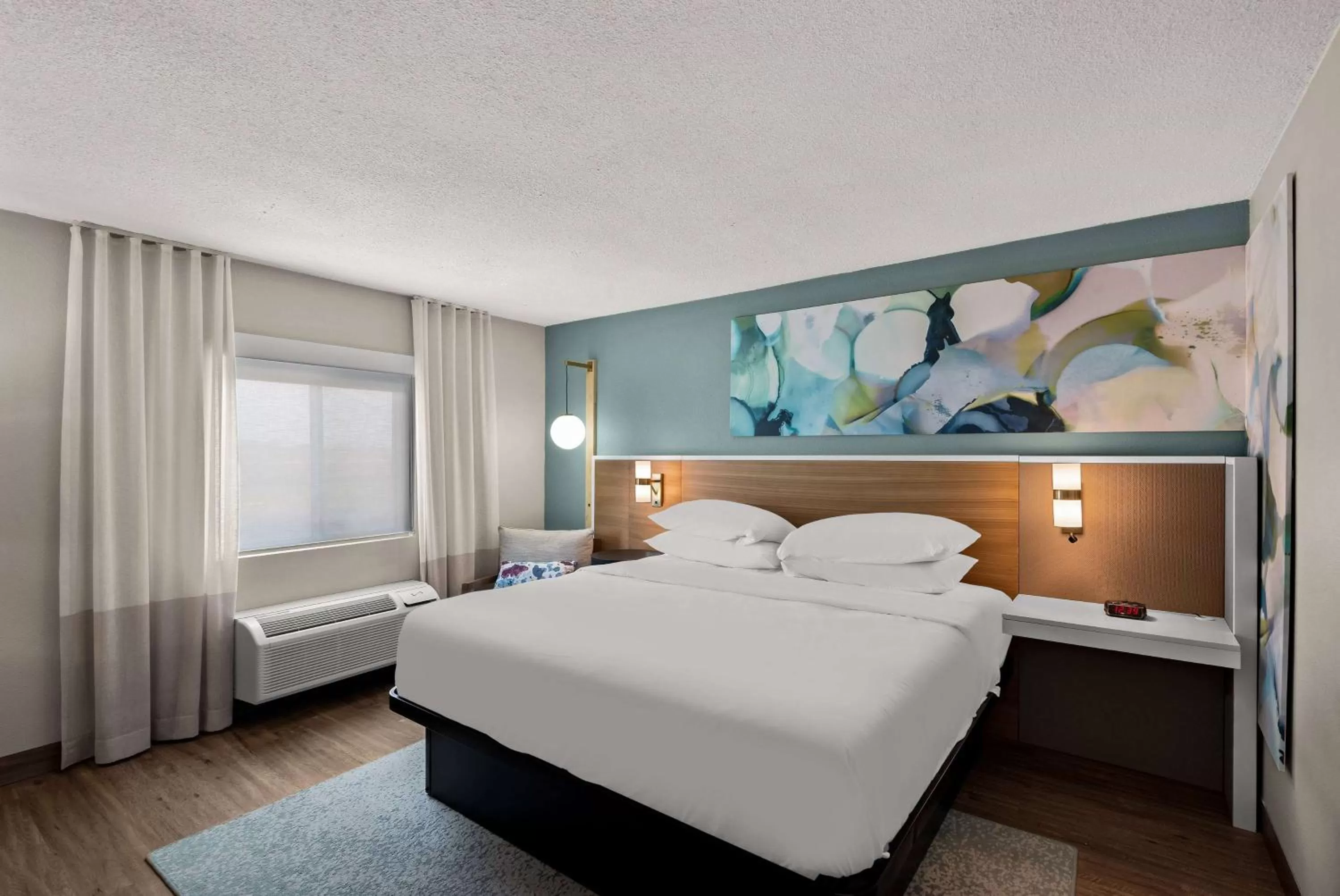 King Room - Non-Smoking in Wyndham Garden Ankeny