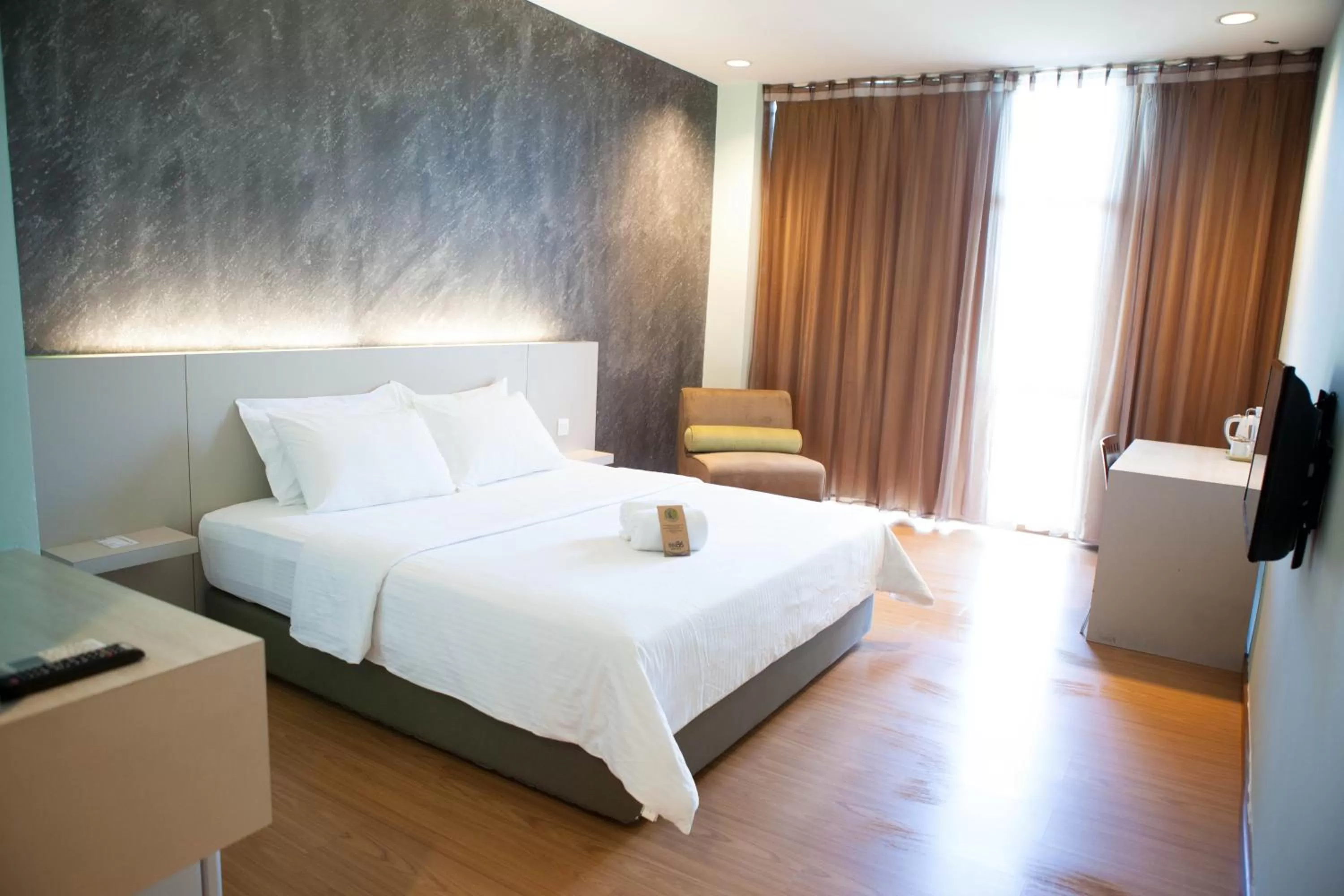 Standard King Room in Inn86