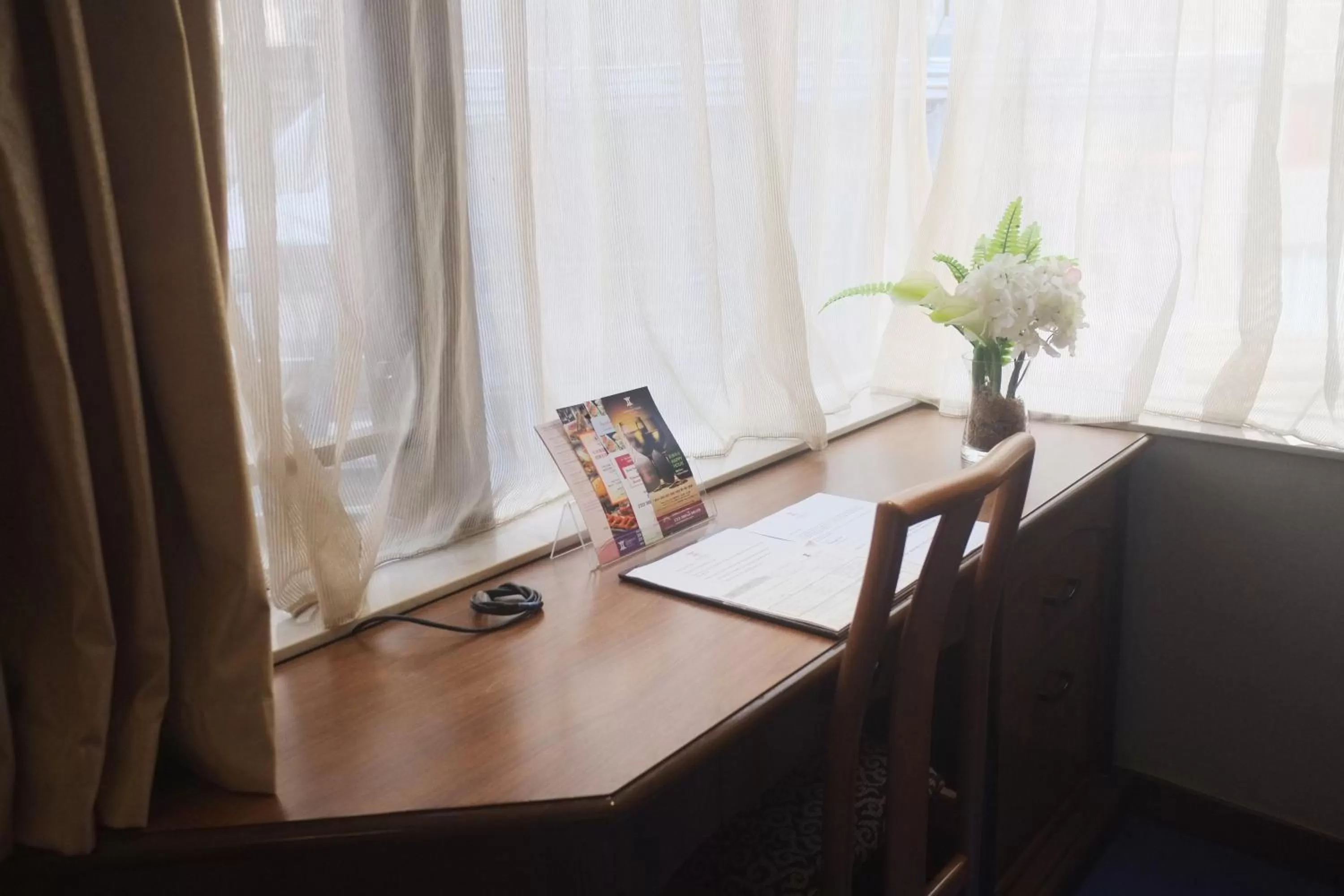 Non Smoking - City View Superior Room with Triple bed in The Kimberley Hotel