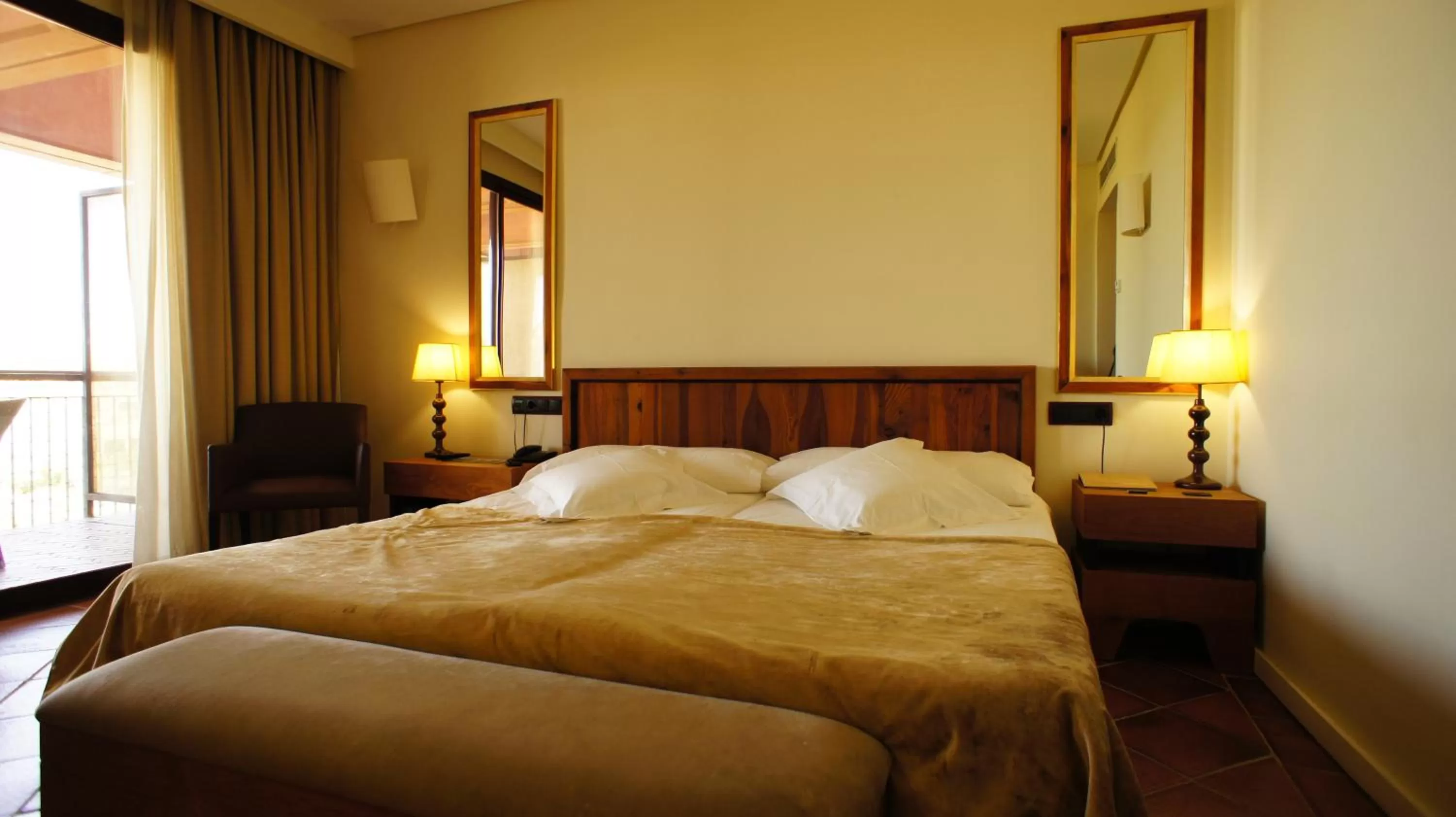 Double or Twin Room with City View in Hotel Cigarral el Bosque