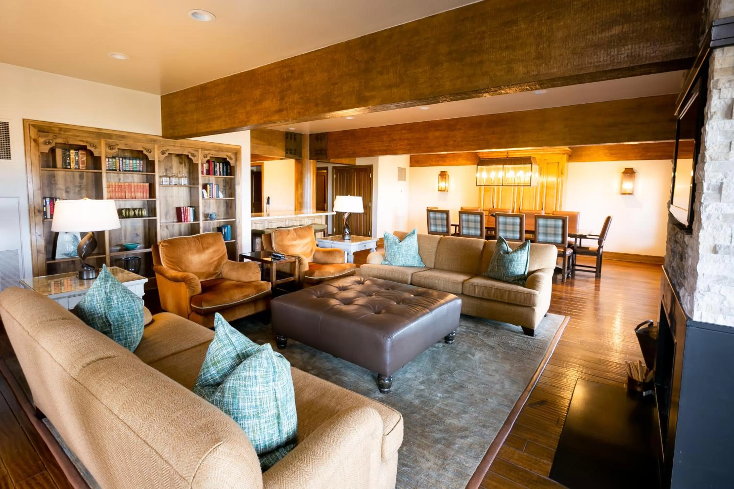 Two Bedroom Townhouse with Hot Tub in Stein Eriksen Lodge Deer Valley