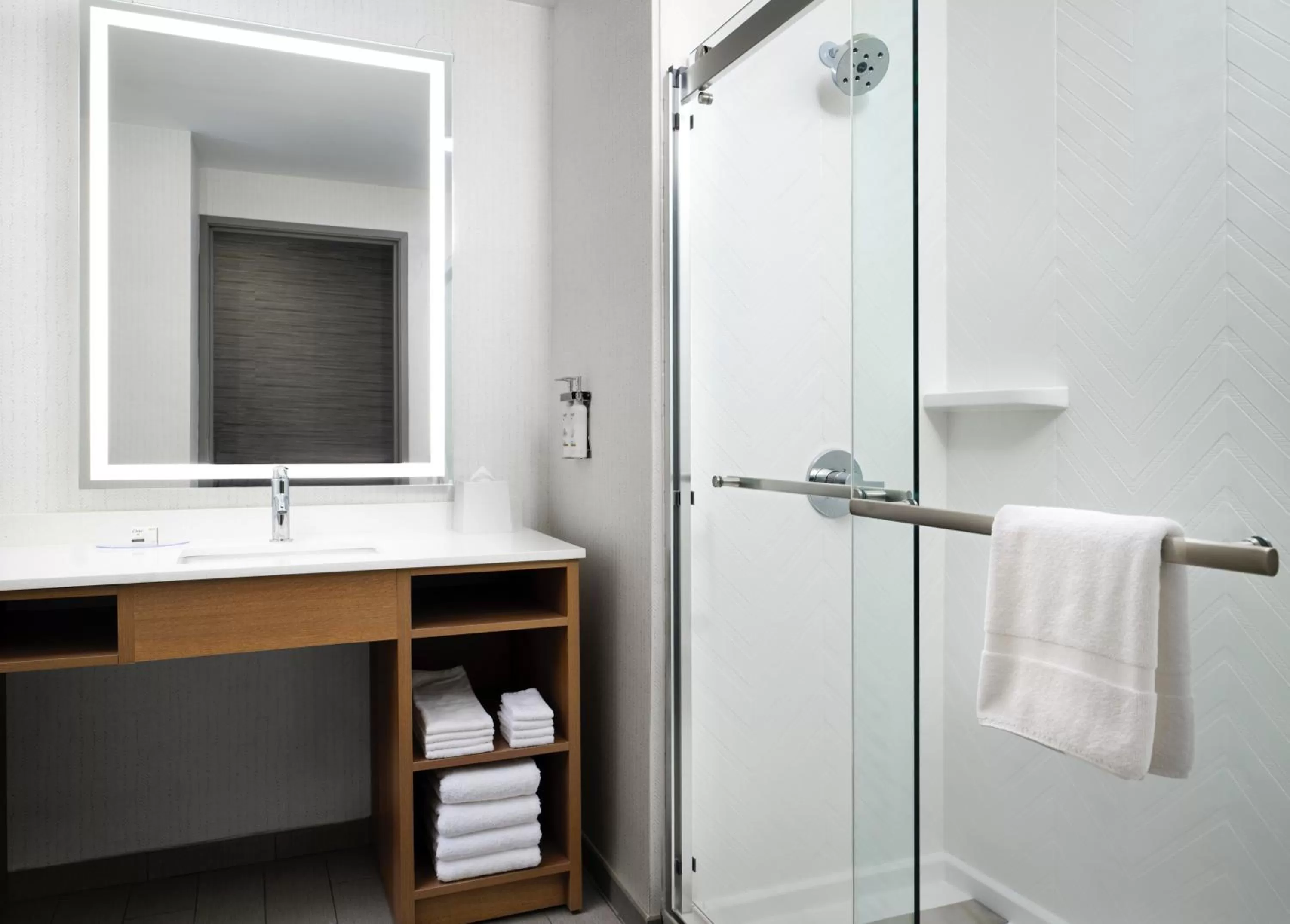 Premium Room in Holiday Inn - Cincinnati - Liberty Way by IHG