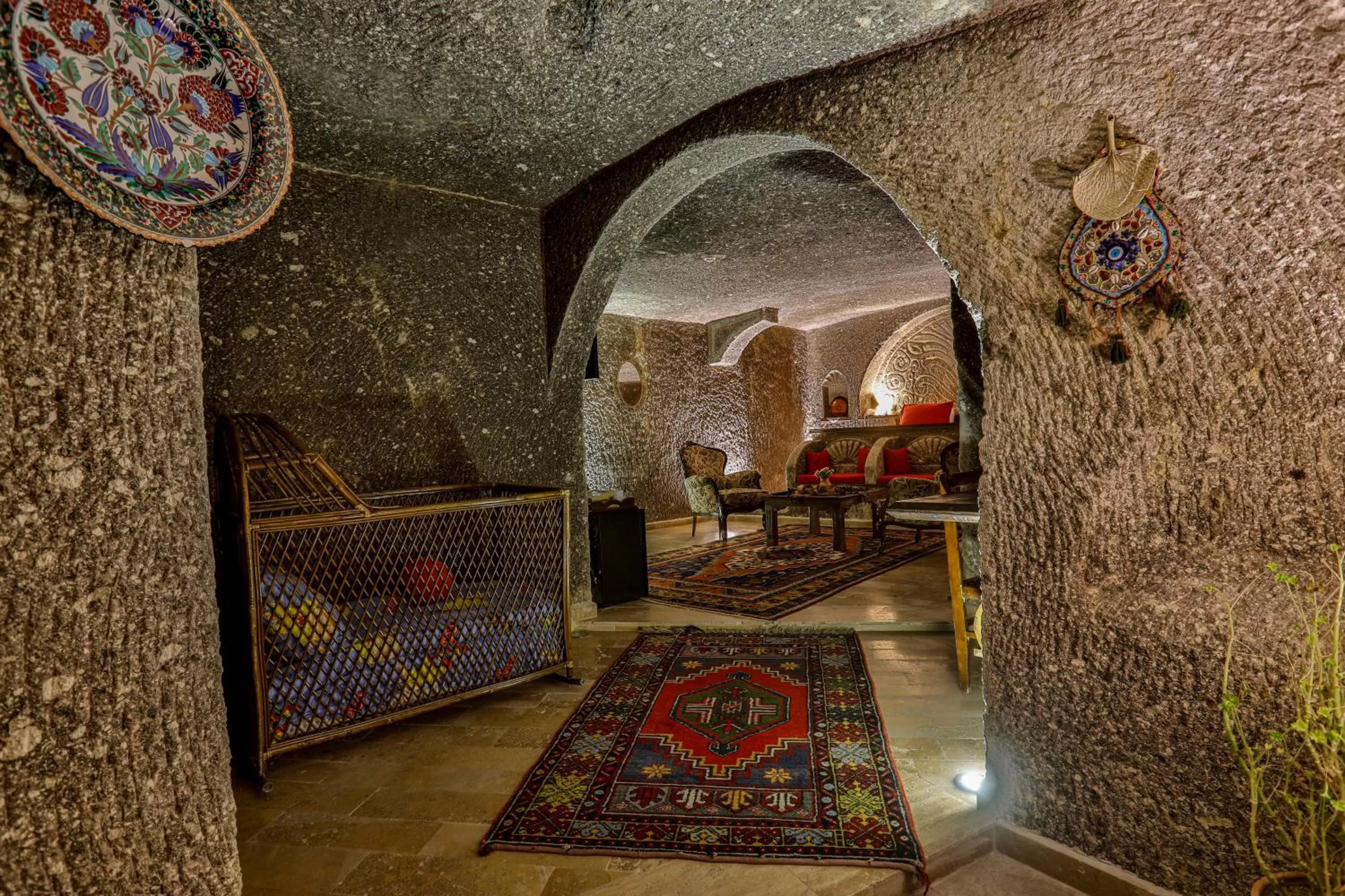 Caves King Suite in Hidden Cave Hotel