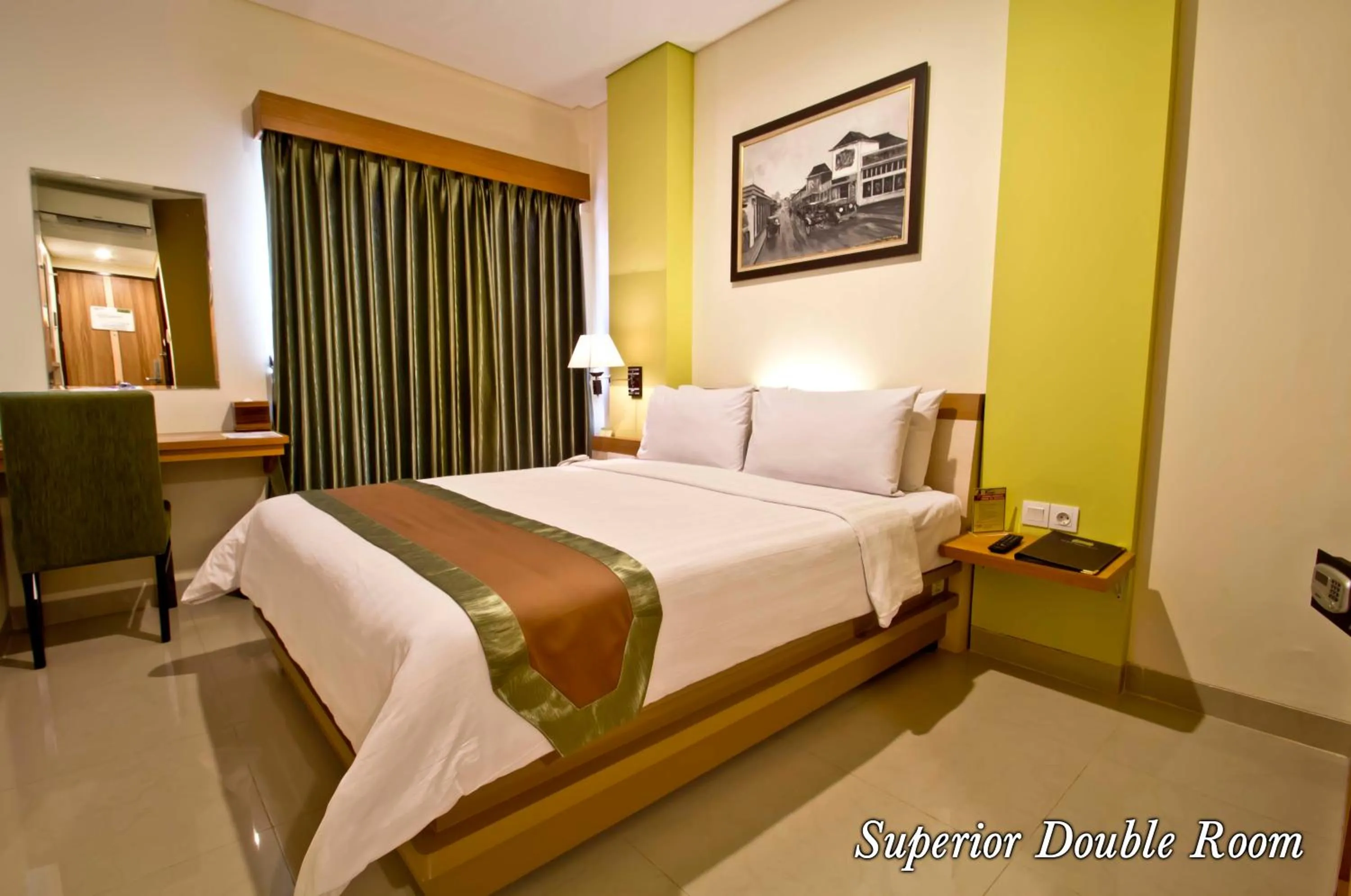 Superior Double Room in De Batara Hotel