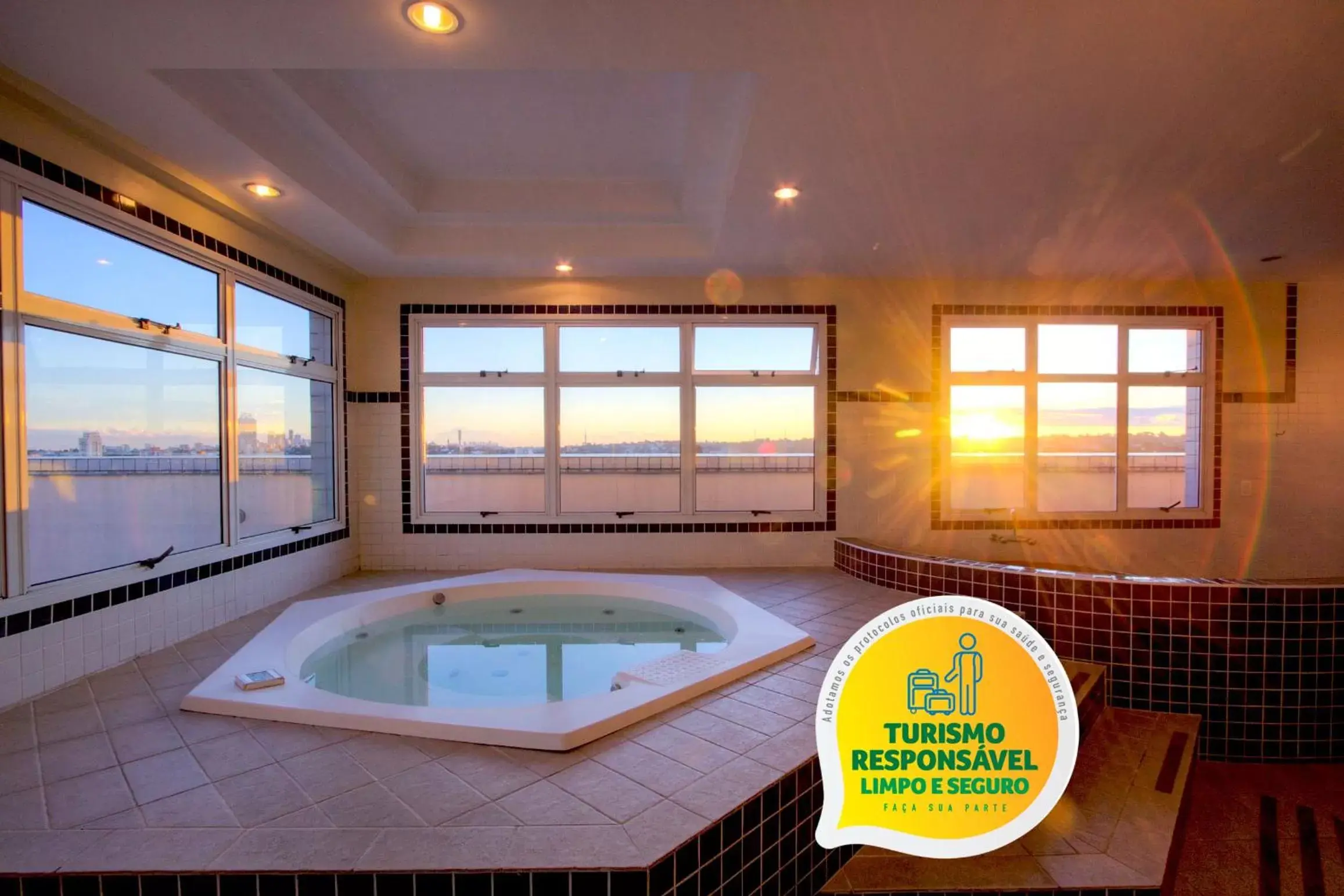 Bristol Centro Civico Curitiba Bristol Centro Civico Curitiba