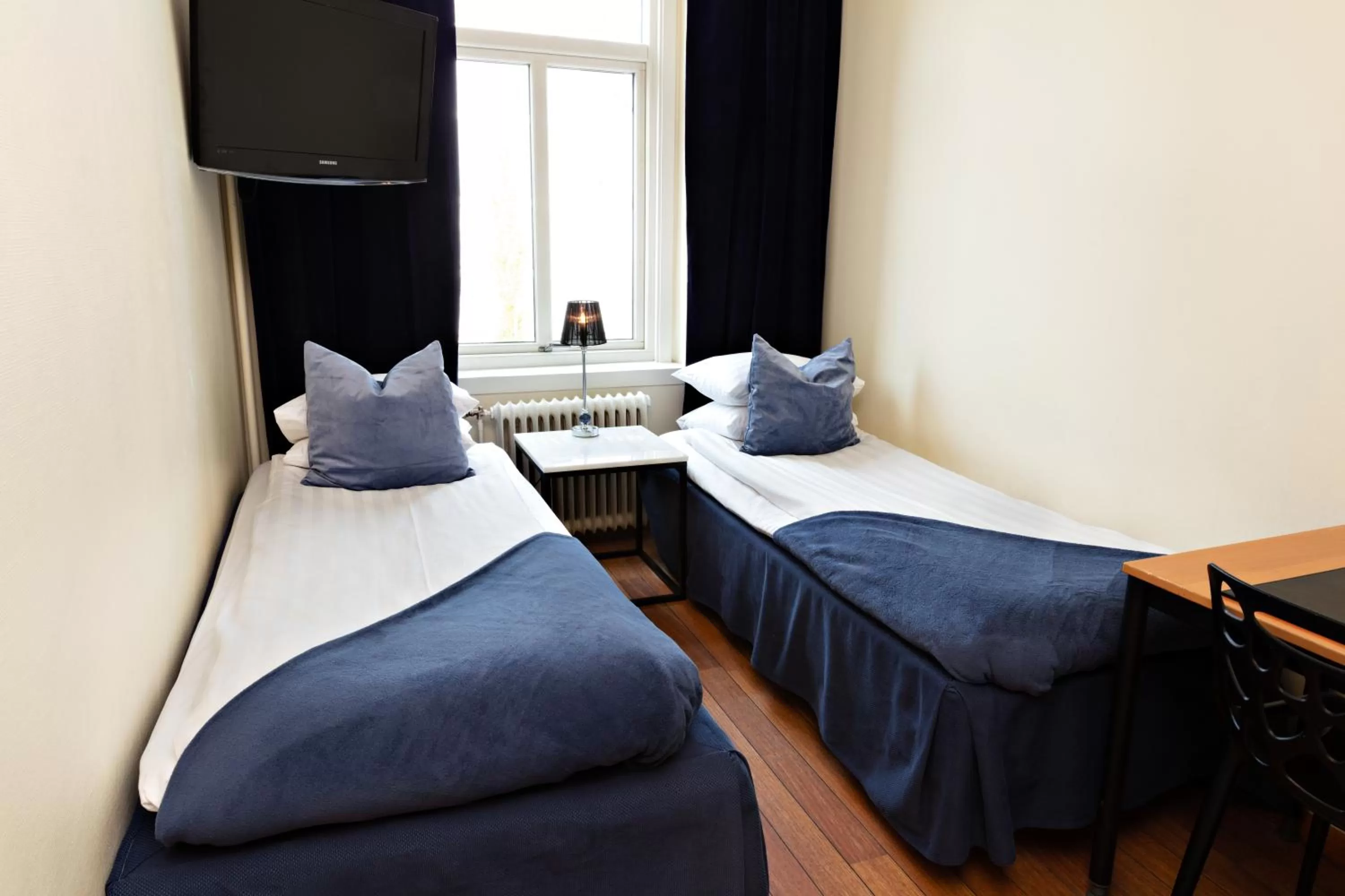 Standard Twin Room in Center Hotel- Sure Hotel by Best Western Center