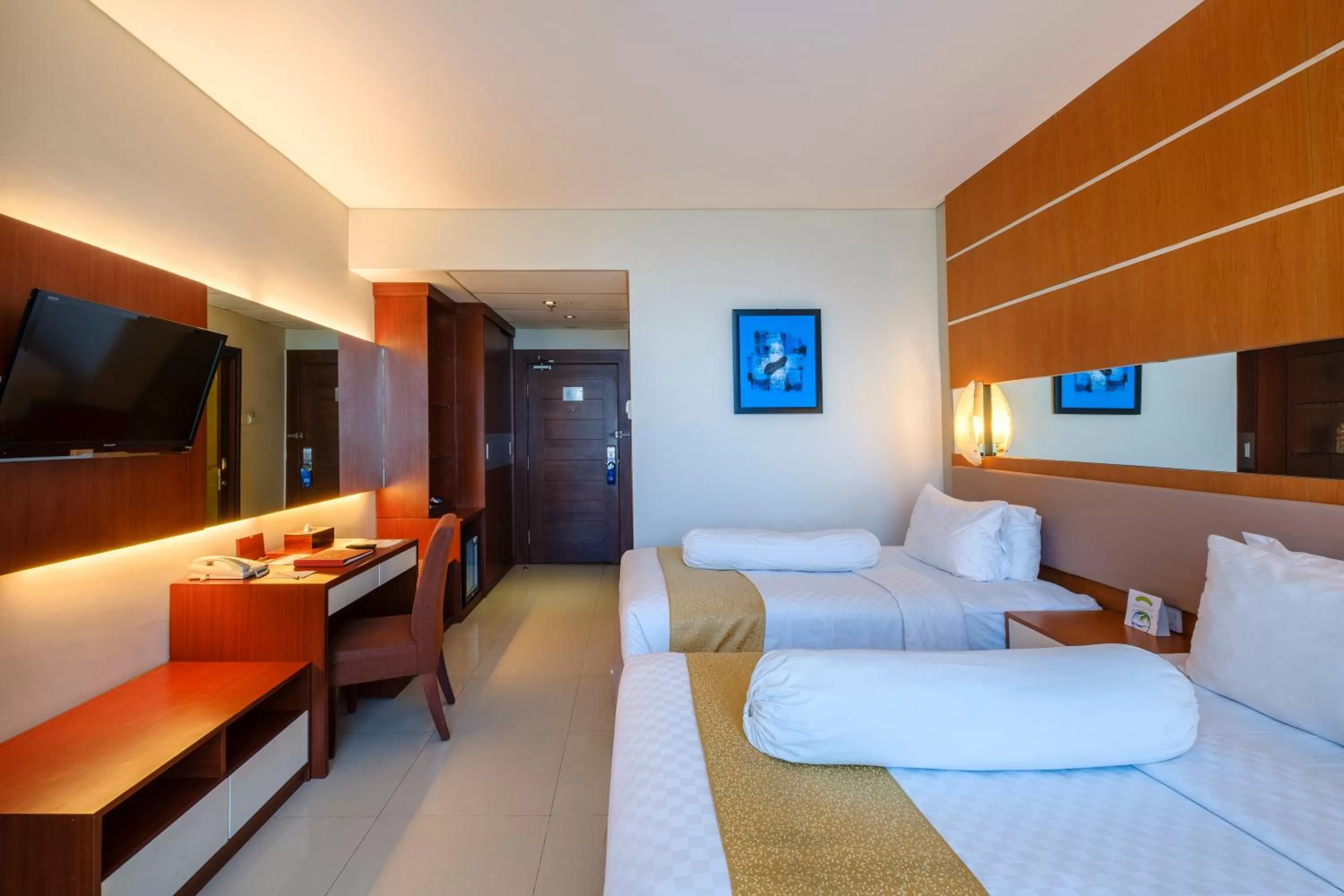  Premiere Twin (Room Only) in Grand Artos Hotel & Convention