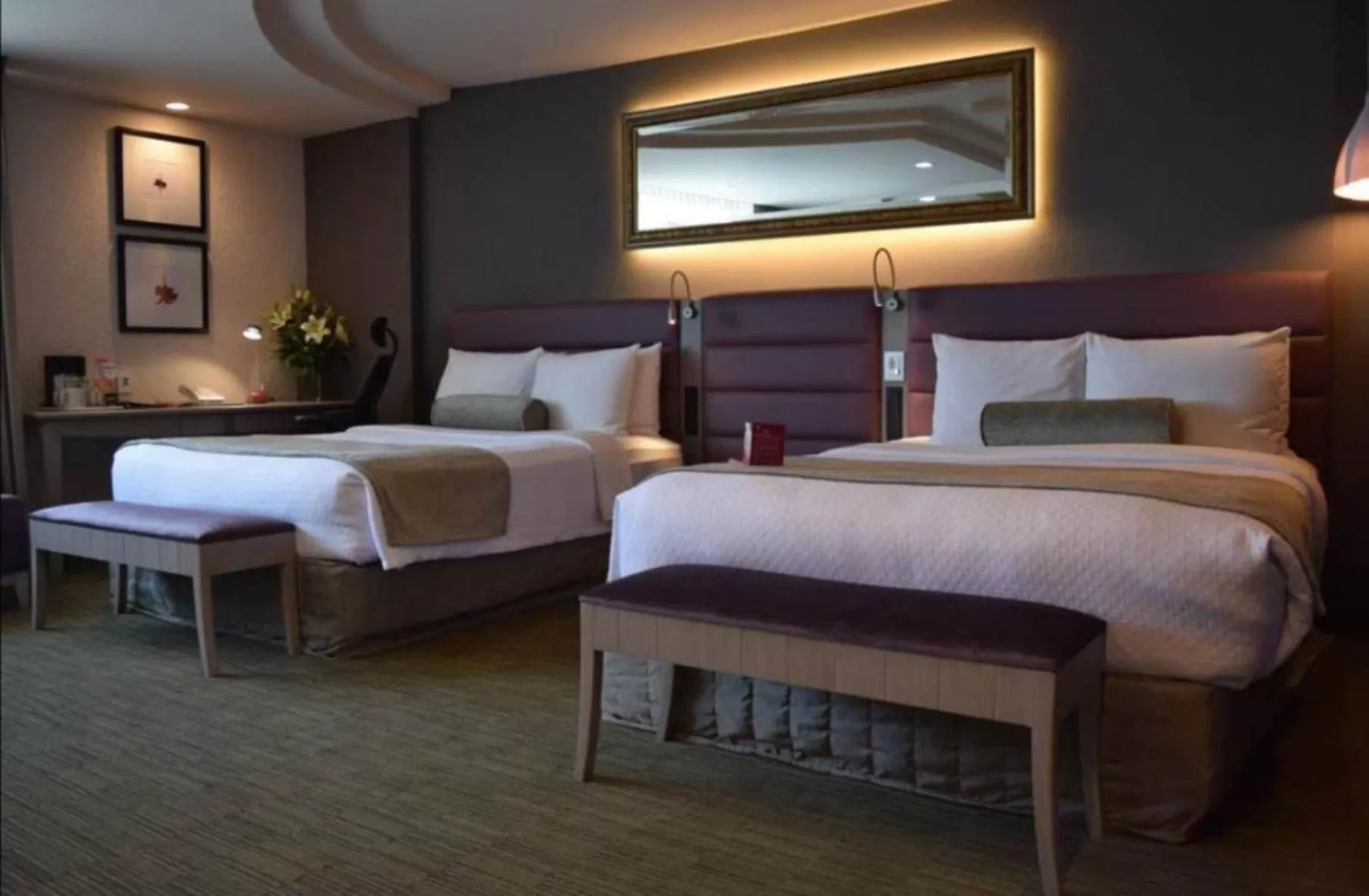 Premium Queen Room with Two Queen Beds in Crowne Plaza Toluca - Lancaster by IHG