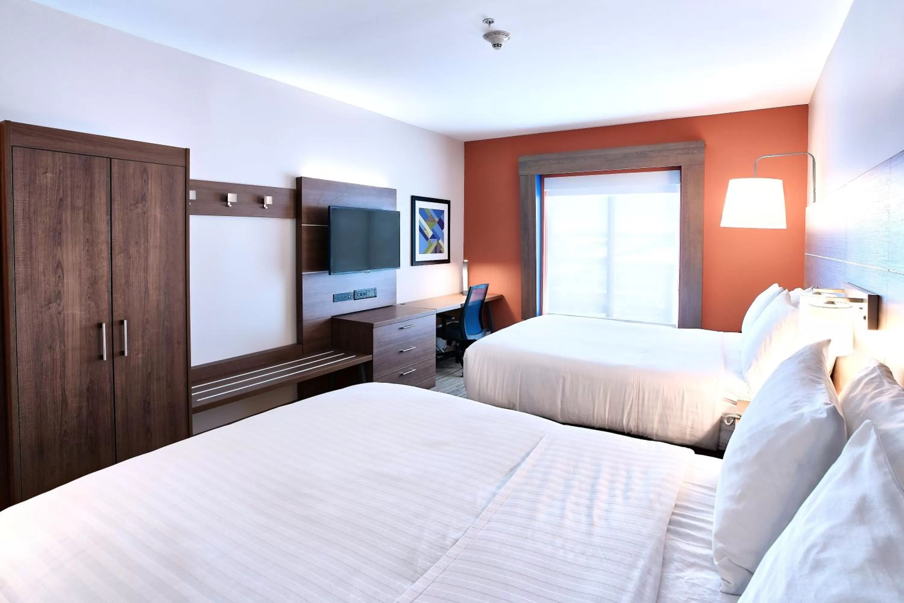 Suite with Two Queen Beds in Holiday Inn Express Hotel & Suites Dieppe Airport by IHG