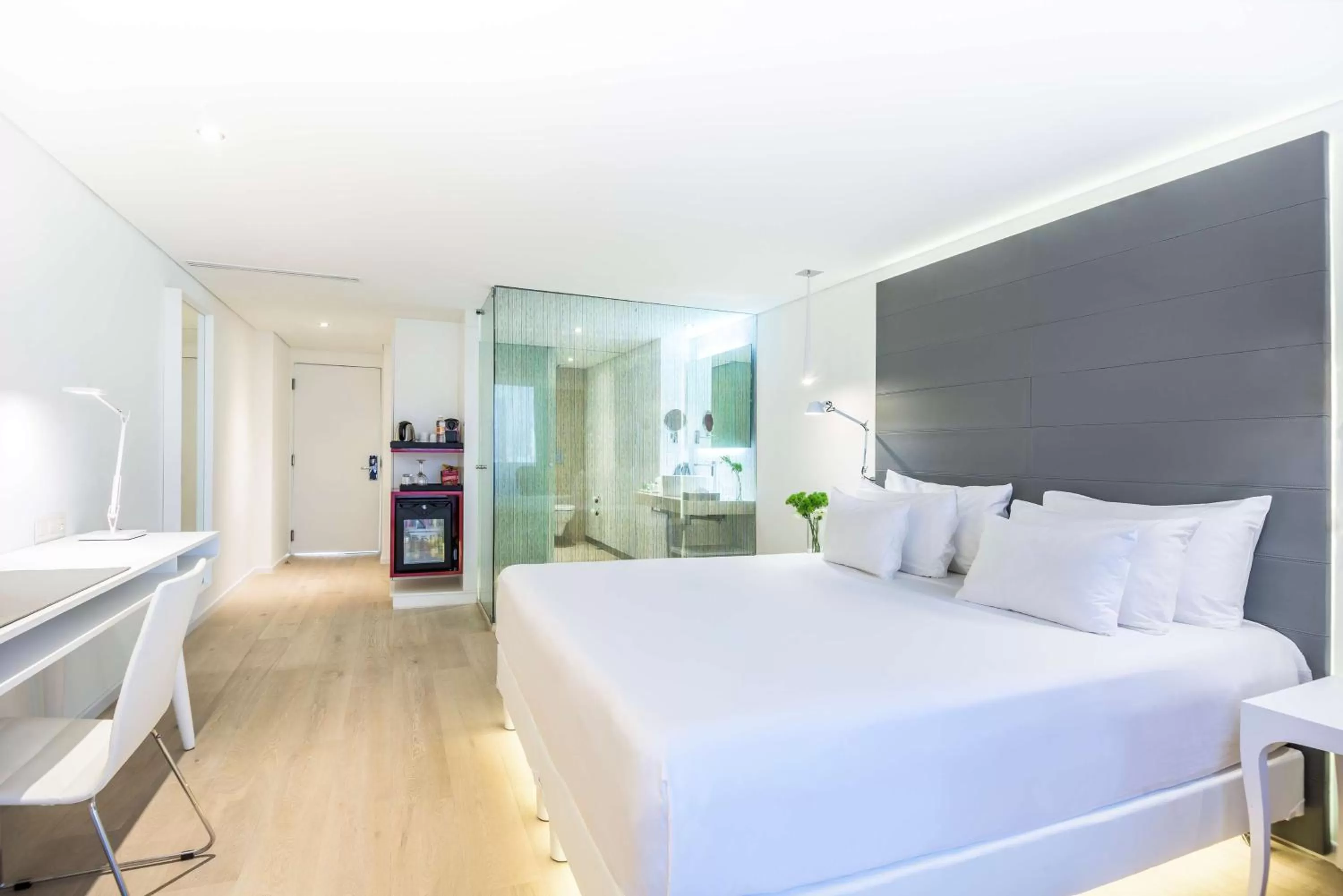 Premium Double Room with Balcony in NH Collection Mexico City Reforma