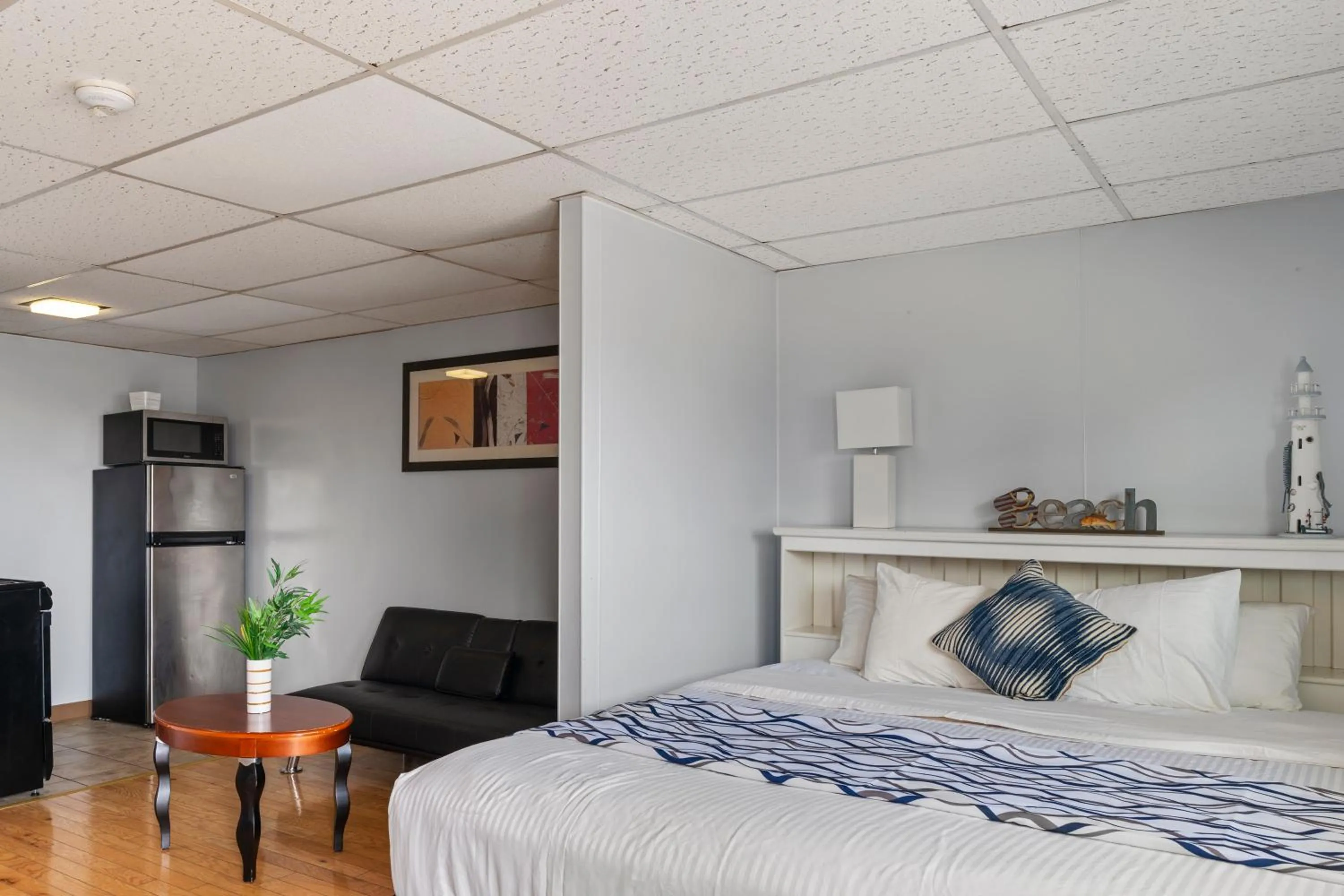 Deluxe King Room in Mt Royal Motel